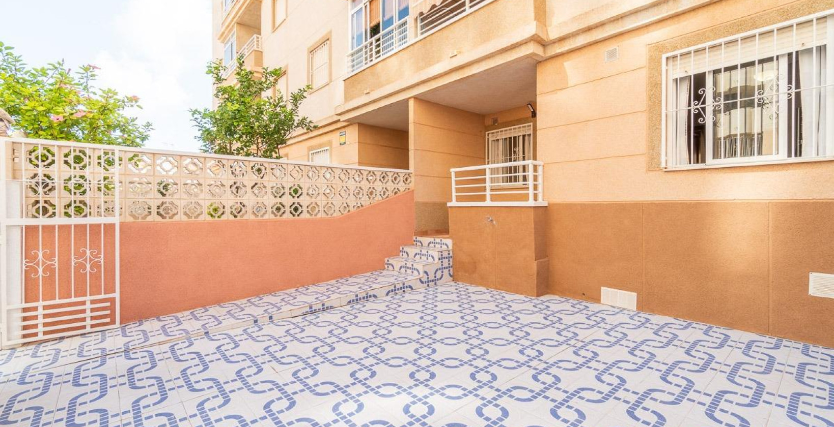 Resale - Apartment / flat - Torrevieja - Nueva Torrevieja