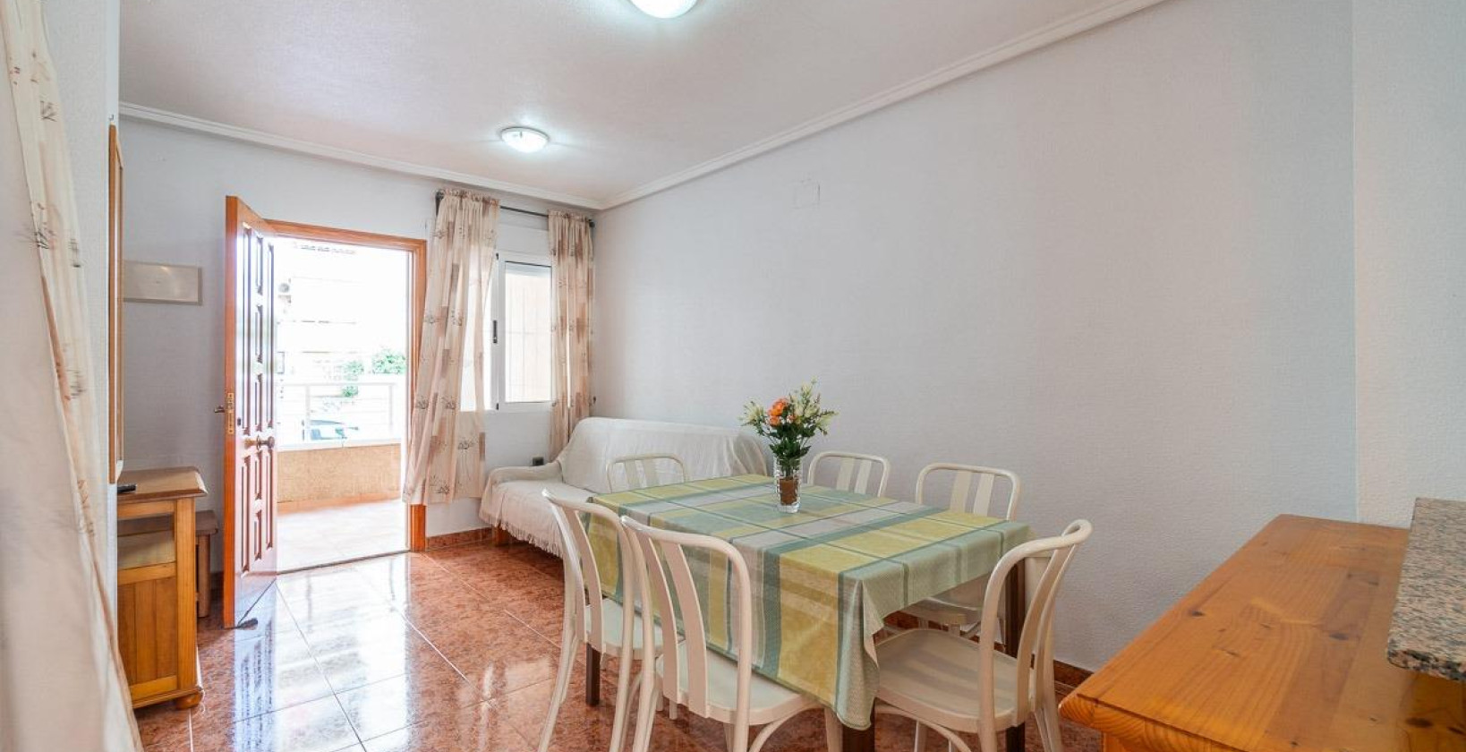 Resale - Apartment / flat - Torrevieja - Nueva Torrevieja