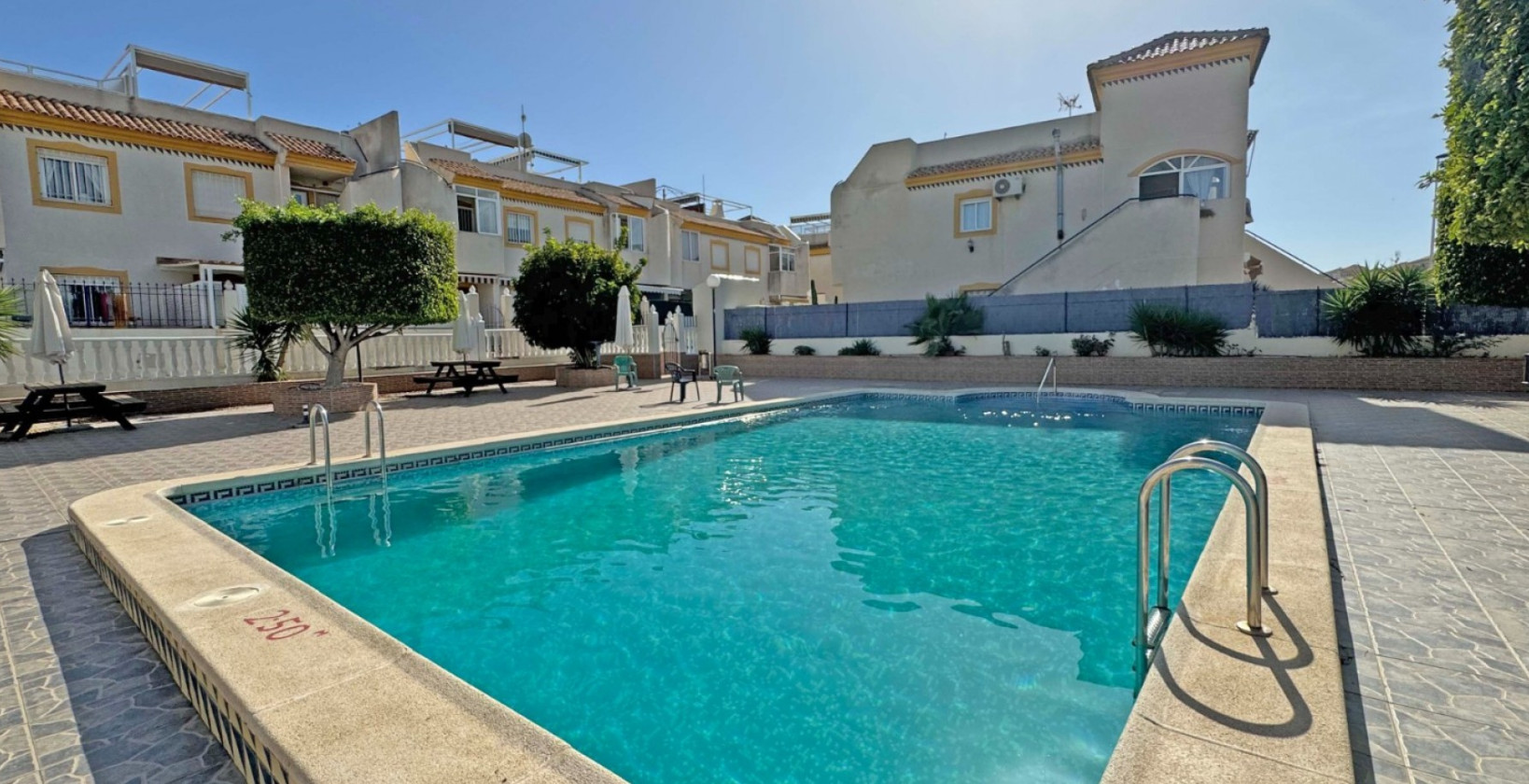 Resale - Apartment / flat - Torrevieja