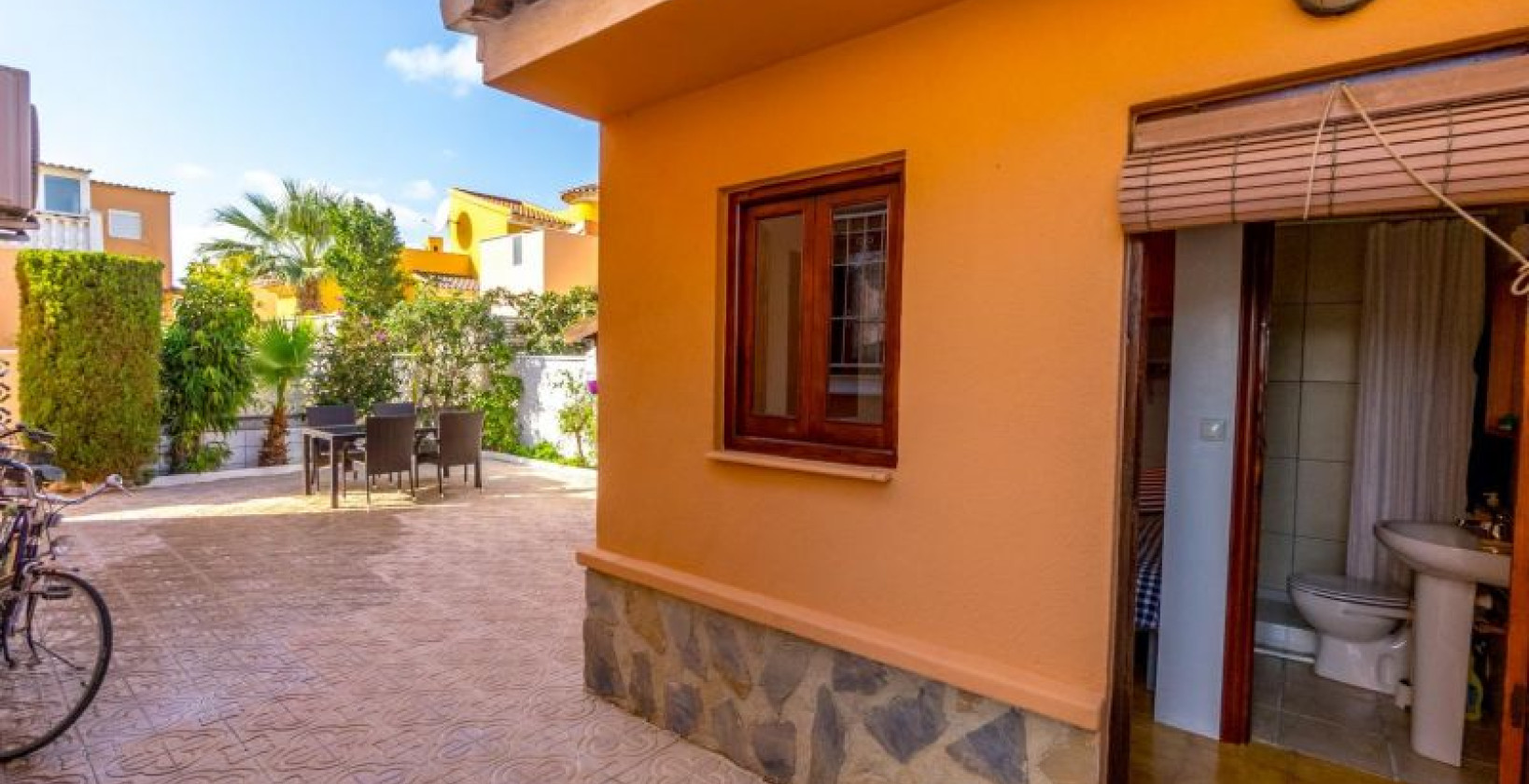 Resale - Villa - Orihuela Costa - Playa Flamenca