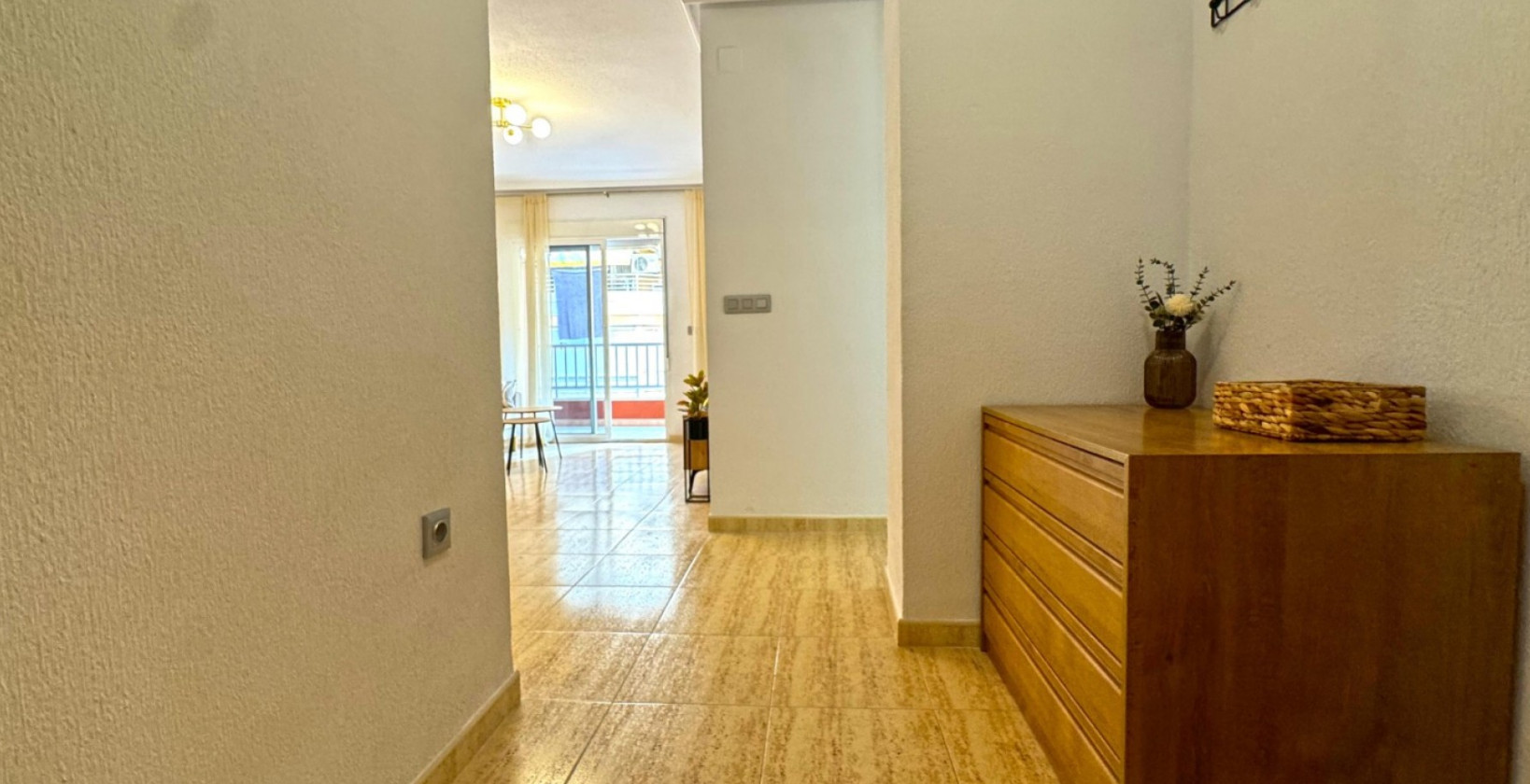 Resale - Apartment / flat - Torrevieja - Playa del Cura