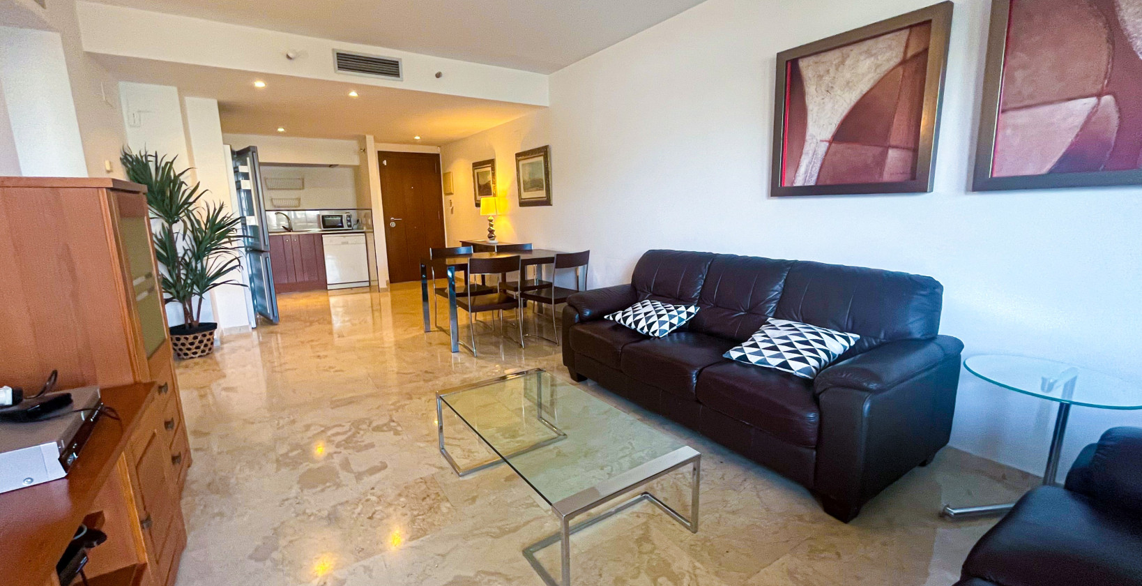 Resale - Apartment / flat - Torrevieja - Punta Prima