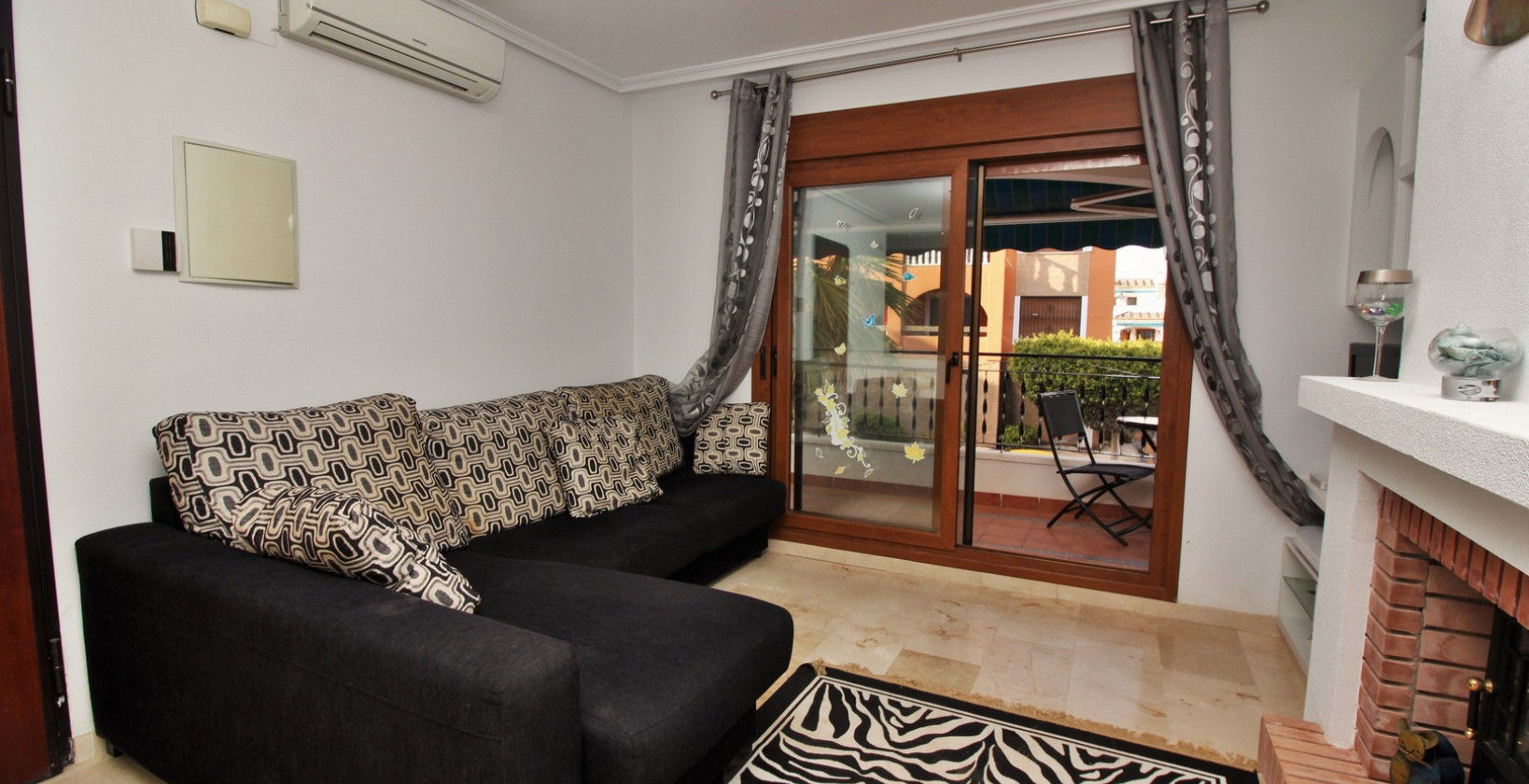 Resale - Apartment / flat - Villamartin - PAU 8