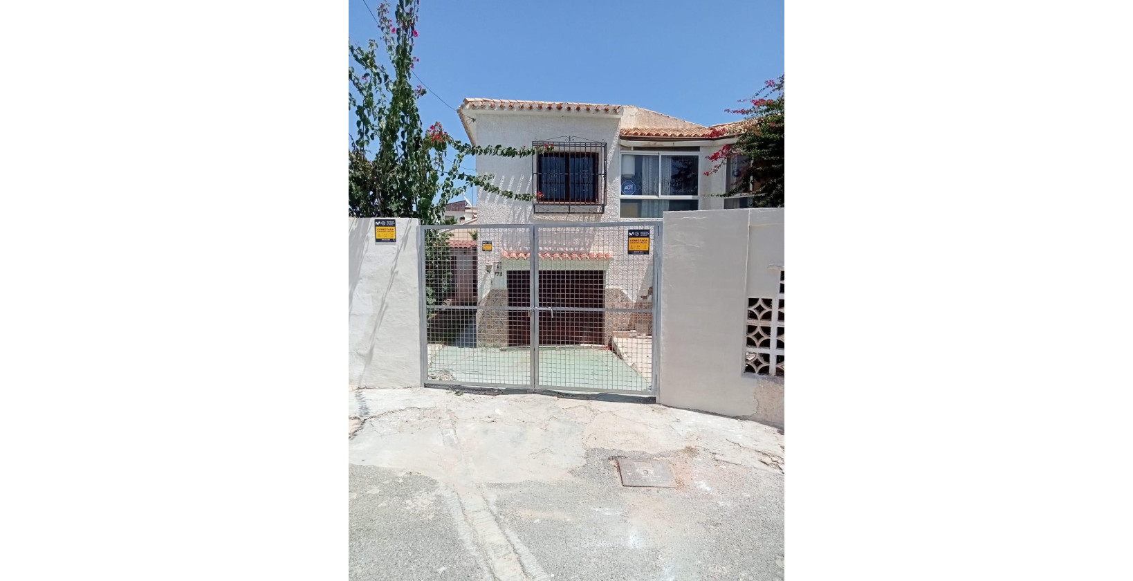 Resale - Villa - Orihuela Costa - Punta Prima