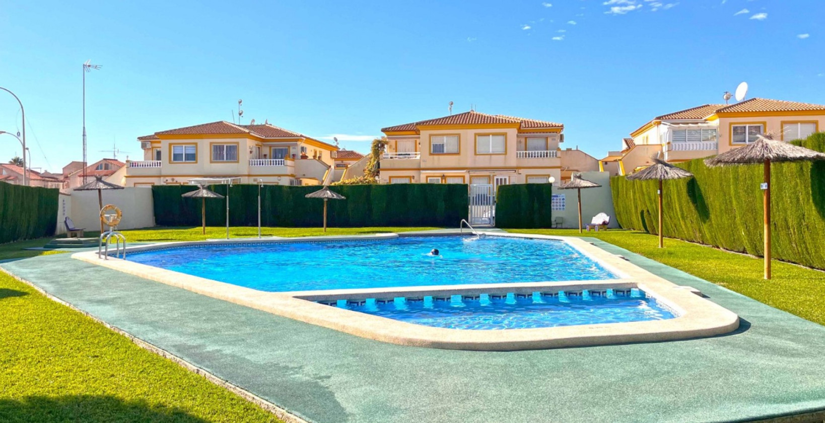 Resale - Apartment / flat - Orihuela Costa - Playa Flamenca