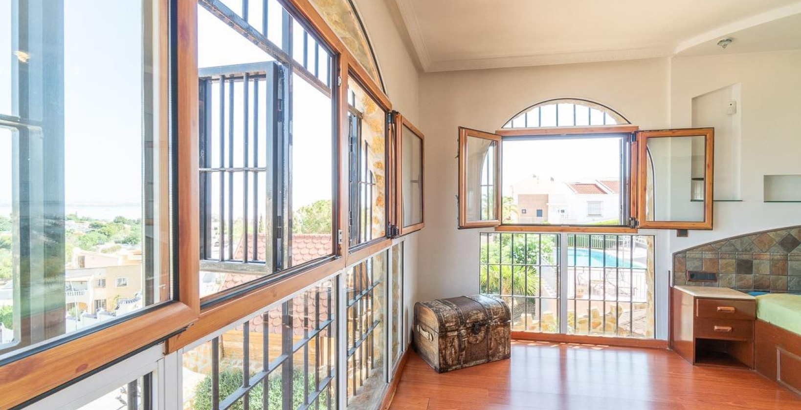 Resale - Villa - Orihuela Costa - Los Balcones