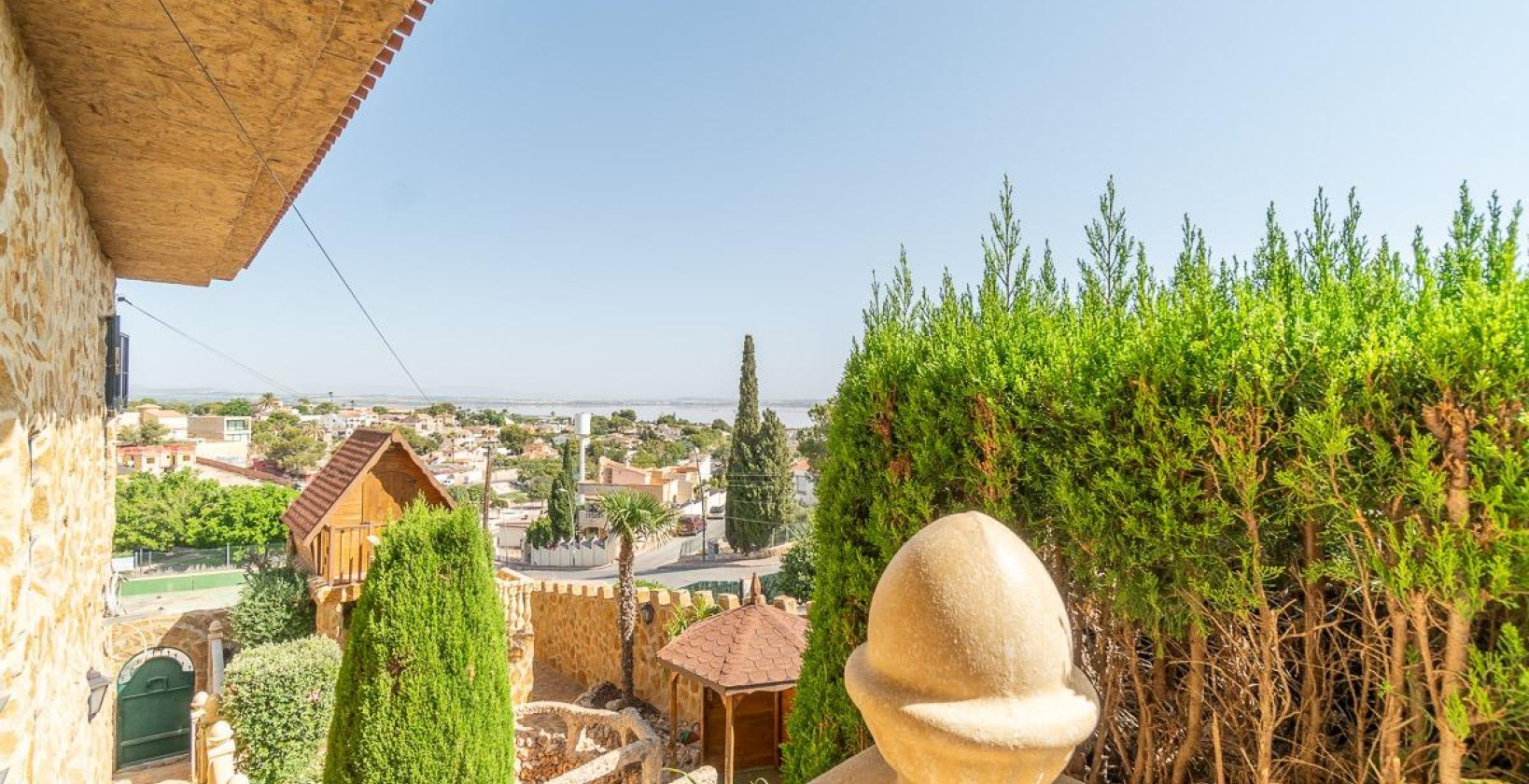 Återförsäljning - Villa - Orihuela Costa - Los Balcones