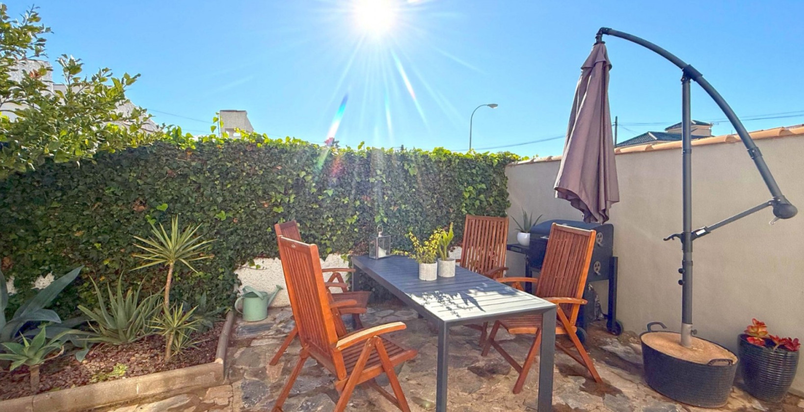 Återförsäljning - Villa - Torrevieja - La Siesta - El Salado -  Torreta