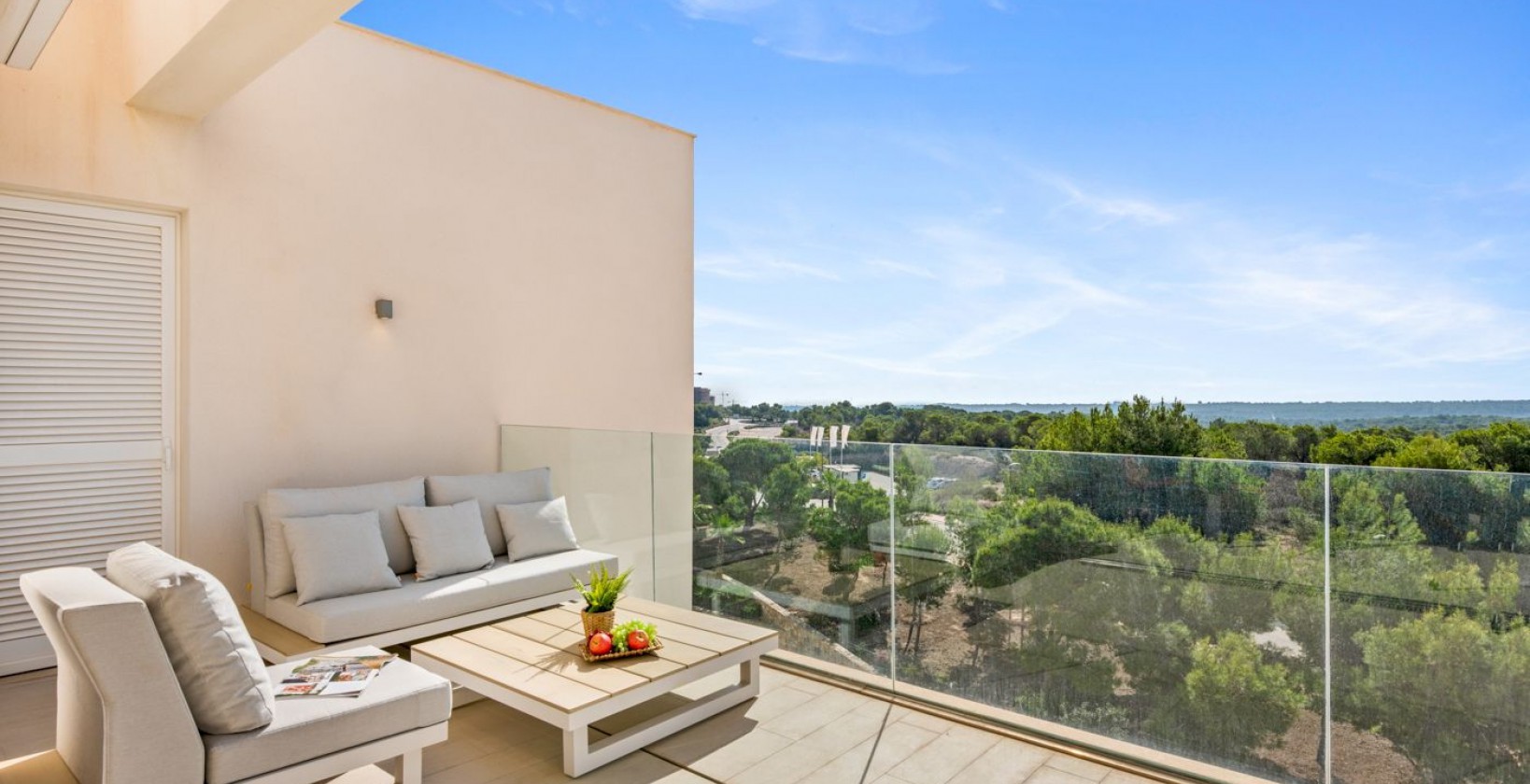 Resale - Apartment / flat - Las Colinas Golf & Country Club