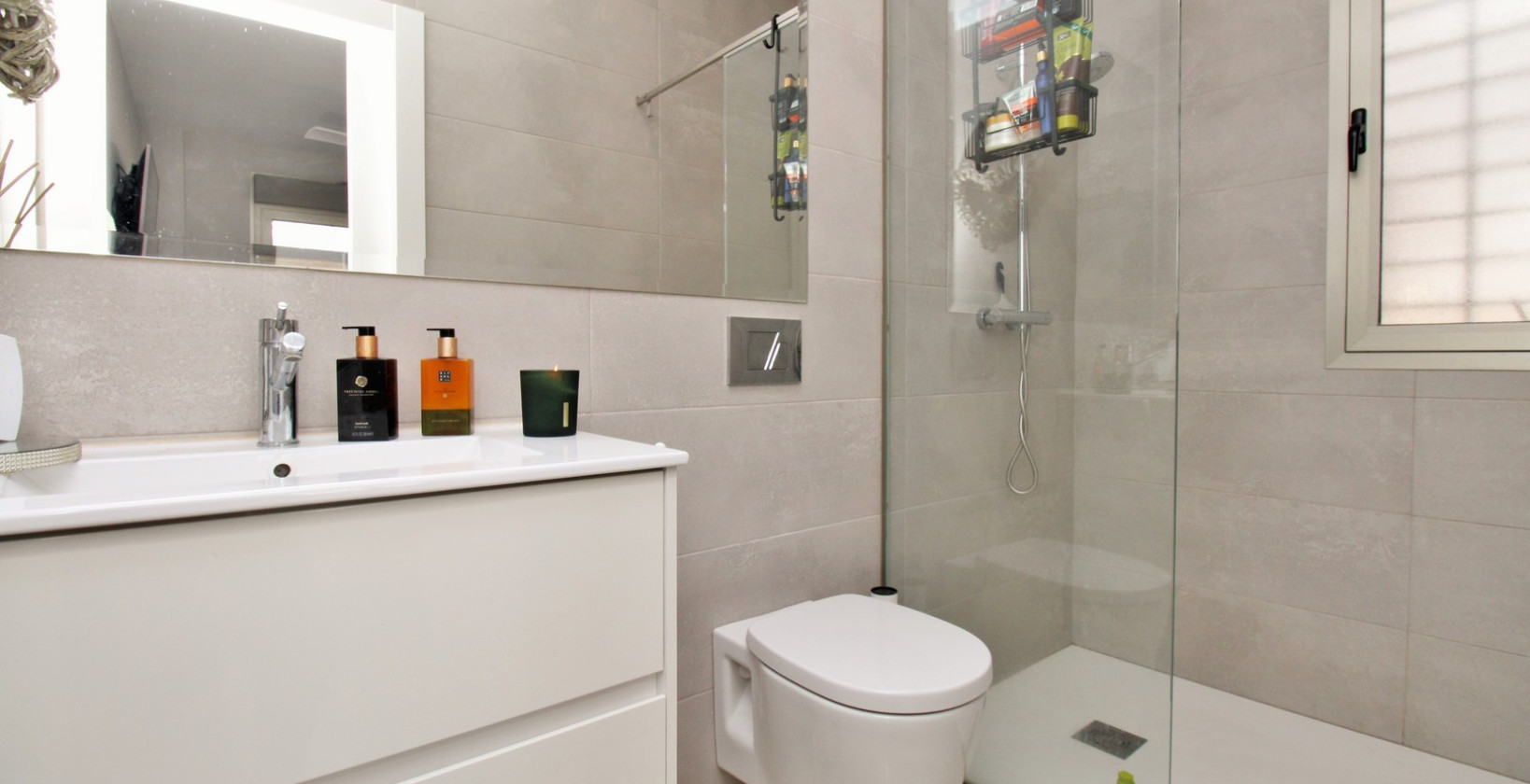 Bruktbolig - Villa - Villamartín - Villamartin