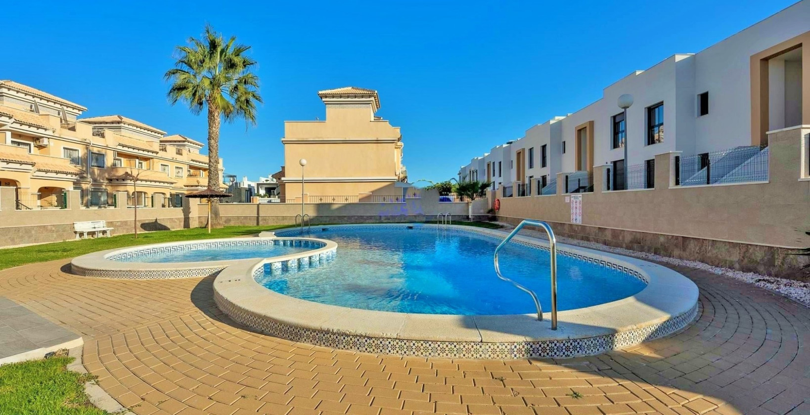 Bruktbolig - Rekkehus - Villamartín - Villamartin