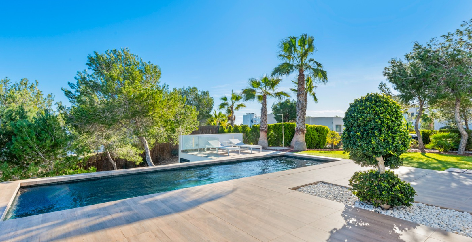 Resale - Villa - Las Colinas Golf Resort - Las Colinas golf