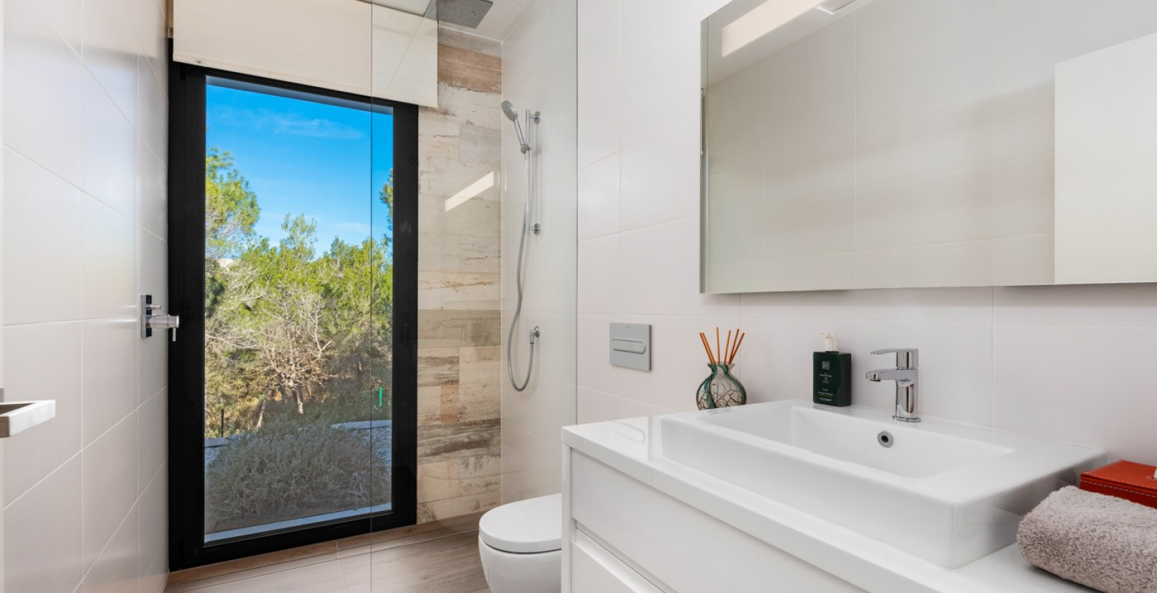 Resale - Villa - Las Colinas Golf Resort - Las Colinas golf