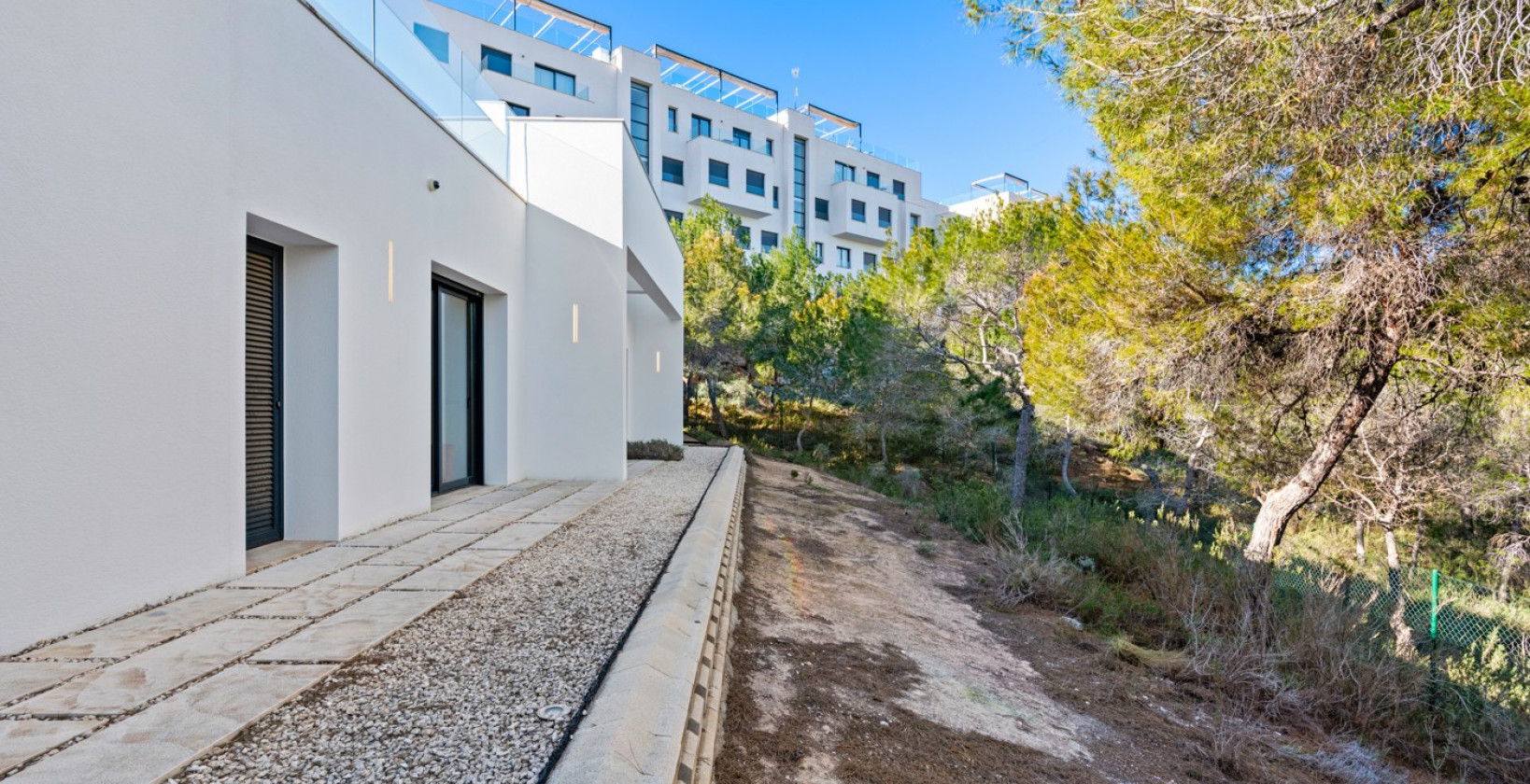 Resale - Villa - Las Colinas Golf Resort - Las Colinas golf