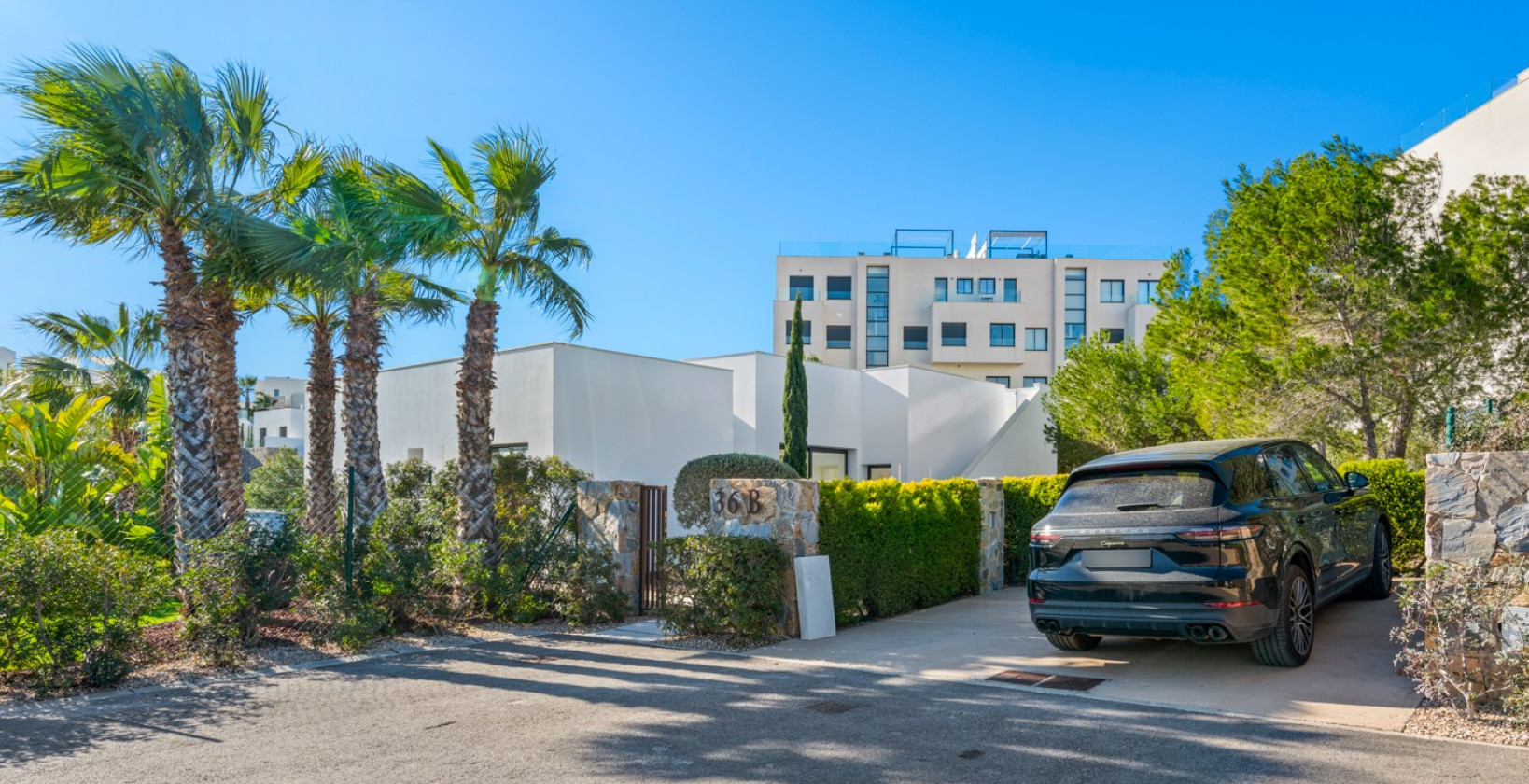 Resale - Villa - Las Colinas Golf Resort - Las Colinas golf