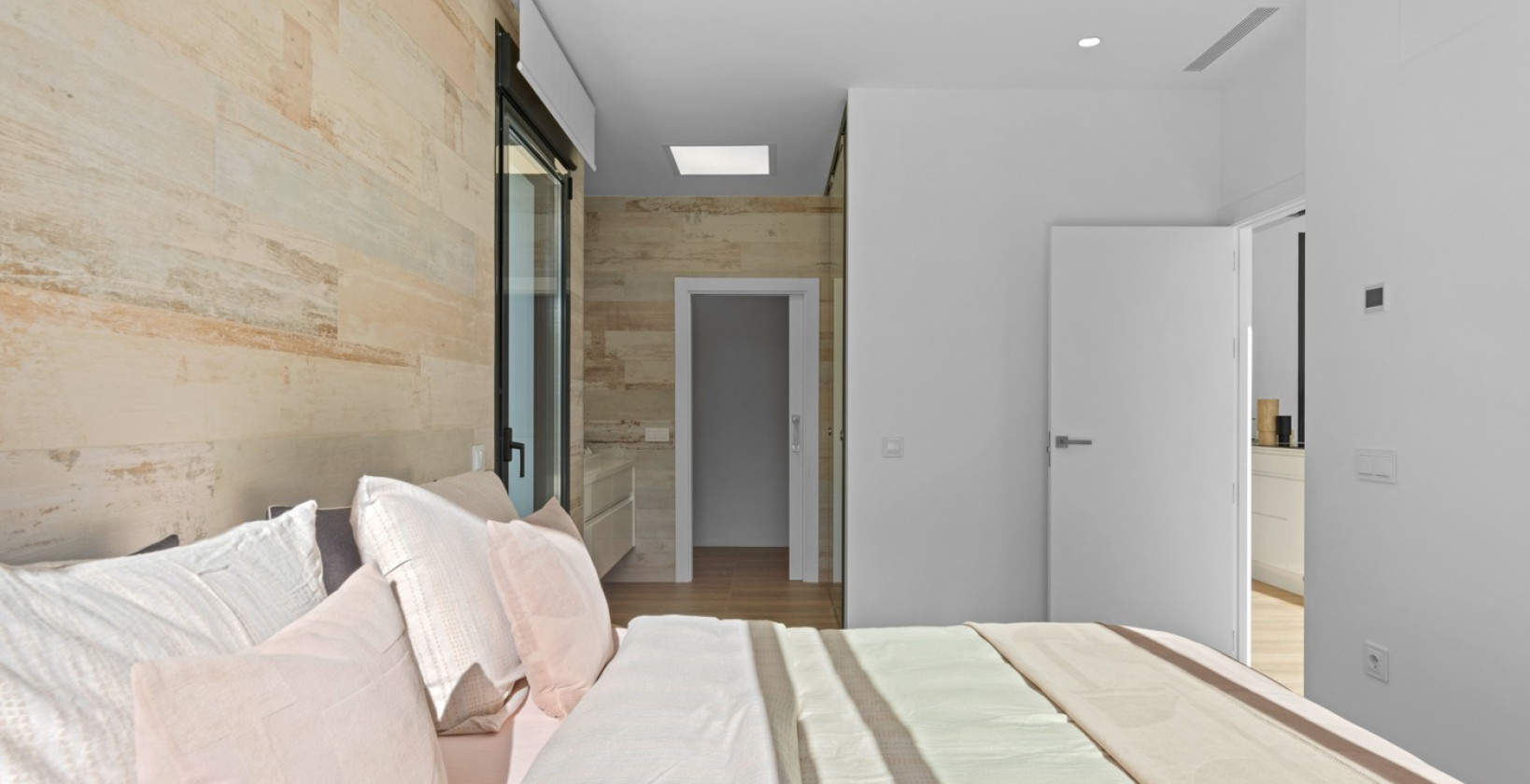 Resale - Villa - Las Colinas Golf Resort - Las Colinas golf