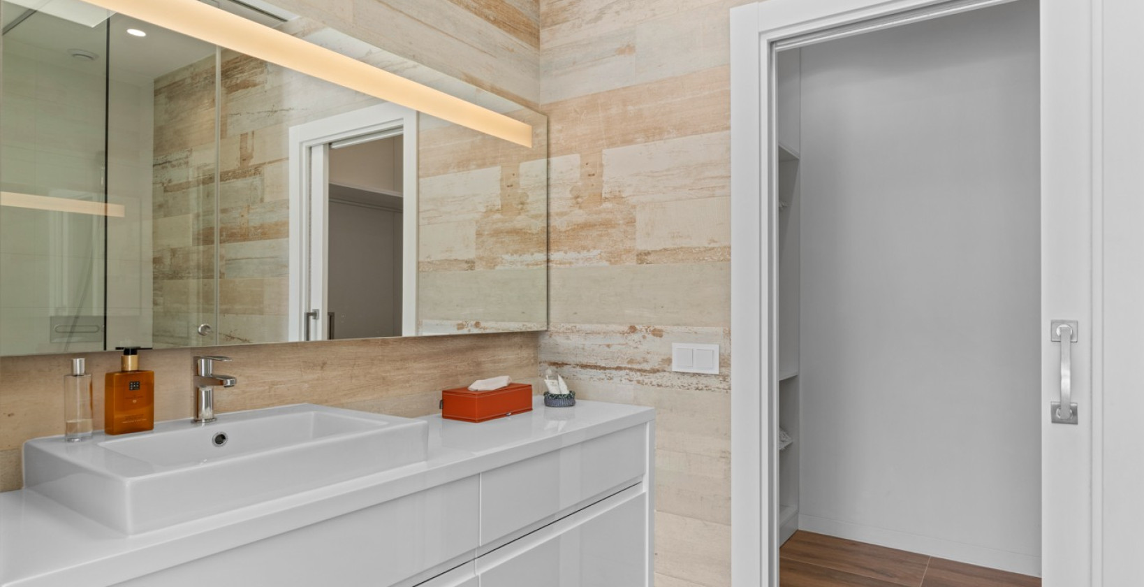 Resale - Villa - Las Colinas Golf Resort - Las Colinas golf