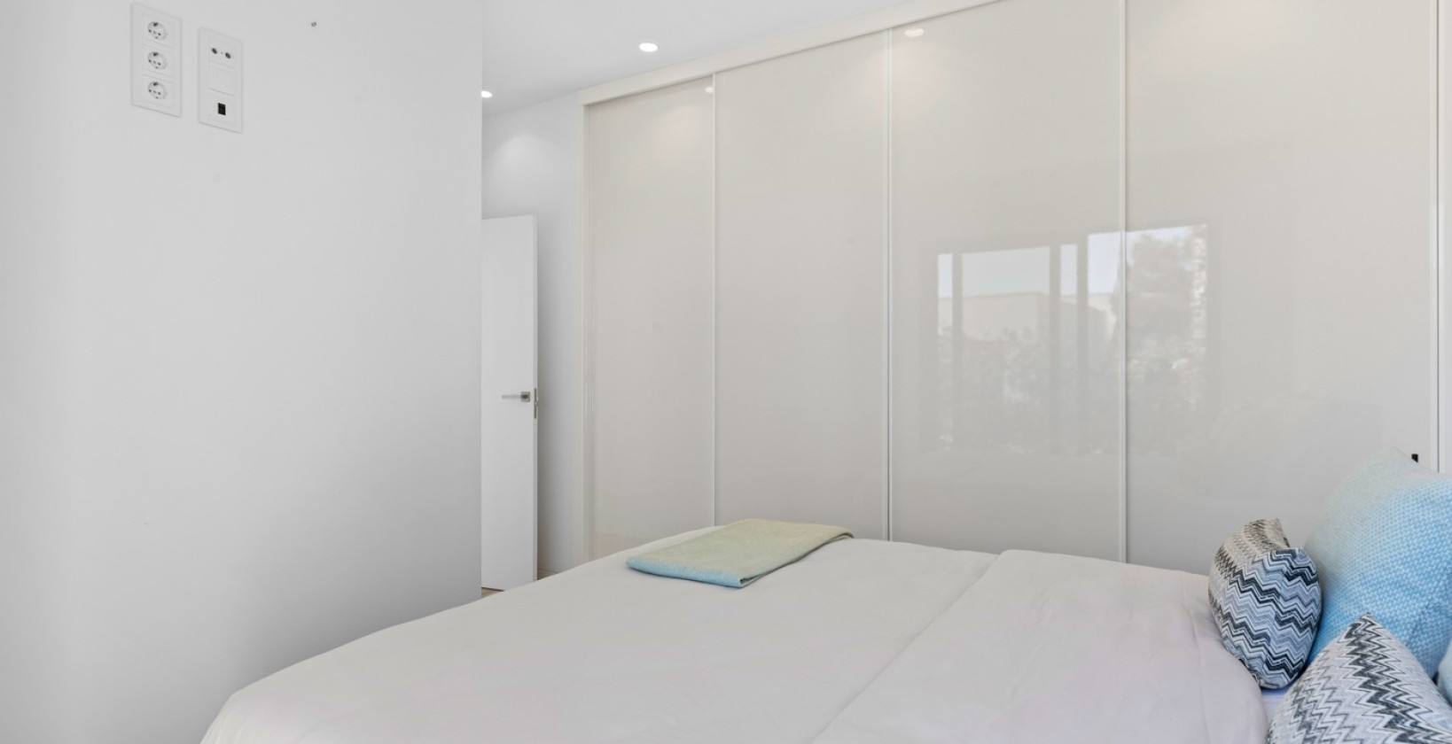 Resale - Villa - Las Colinas Golf Resort - Las Colinas golf