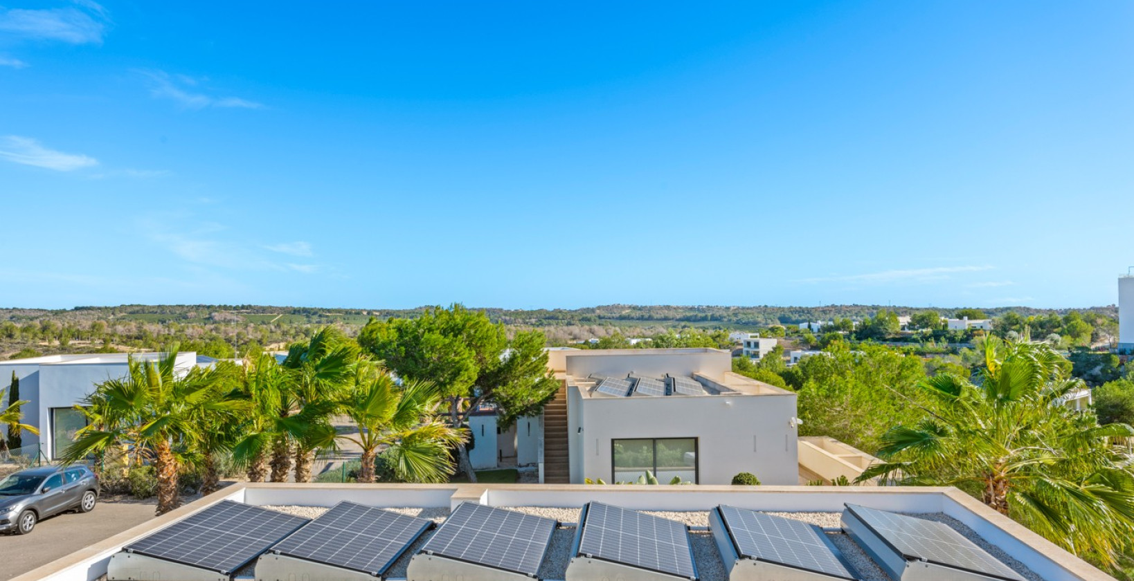 Resale - Villa - Las Colinas Golf Resort - Las Colinas golf