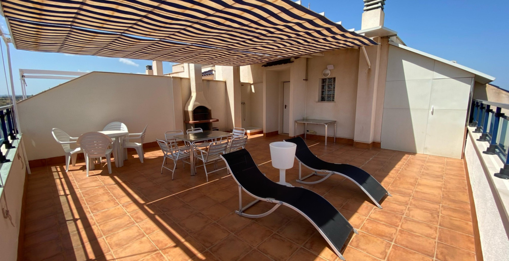 Återförsäljning - Lägenhet / lägenhet - Mil Palmeras