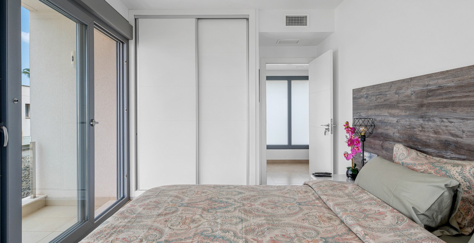 Resale - Villa - Orihuela Costa - Vistabella Golf