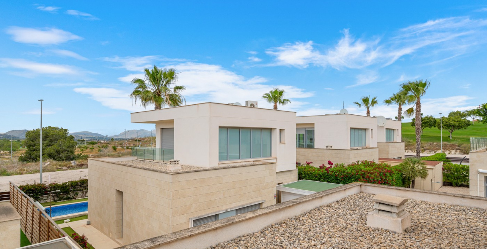 Resale - Villa - Orihuela Costa - Vistabella Golf