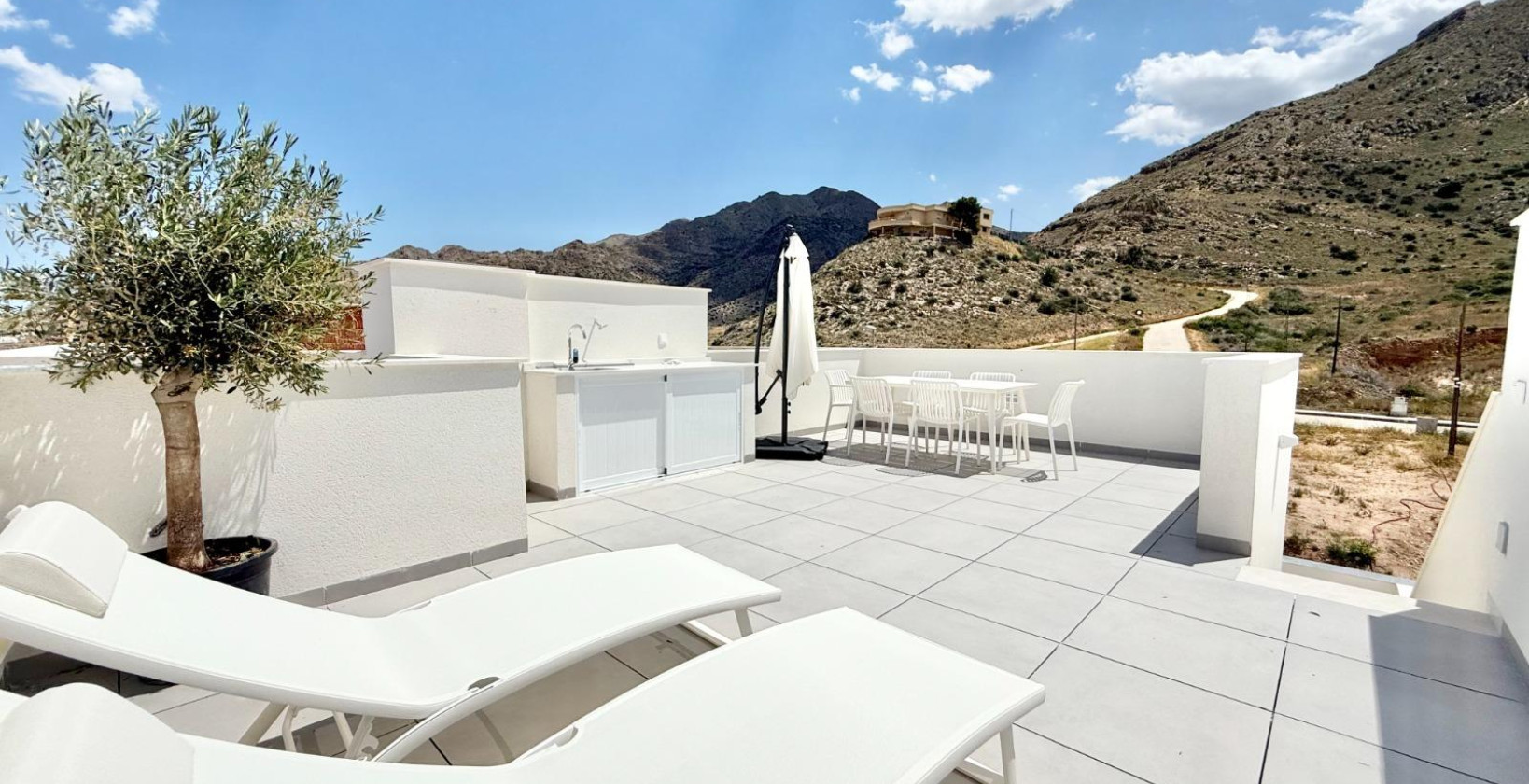 New Build - Townhouse - Cox - Sin Zona