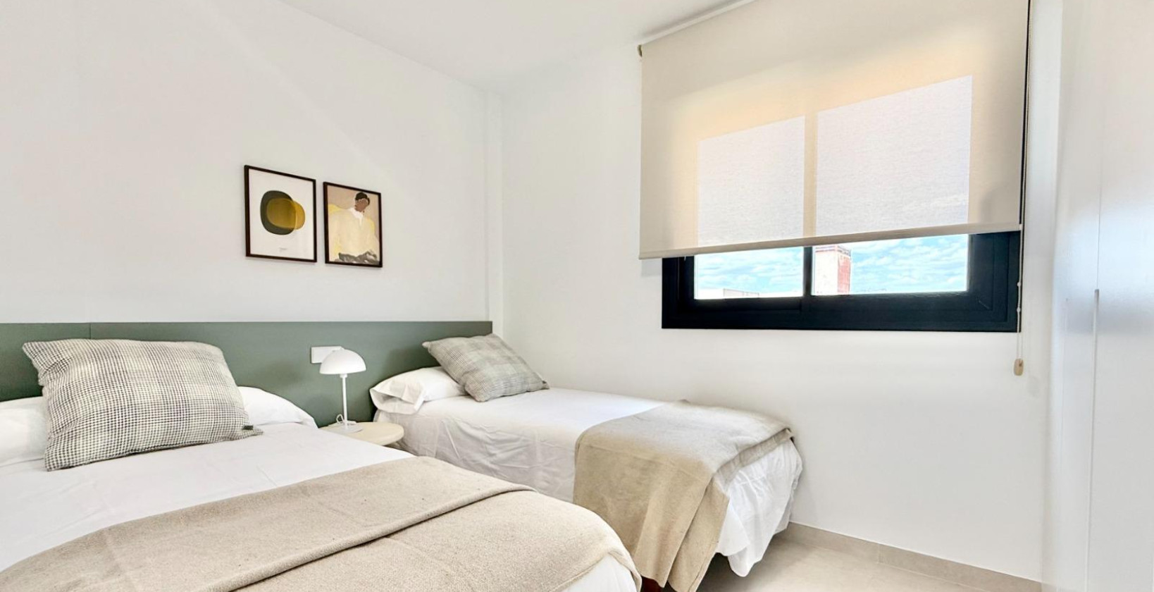 New Build - Townhouse - Cox - Sin Zona