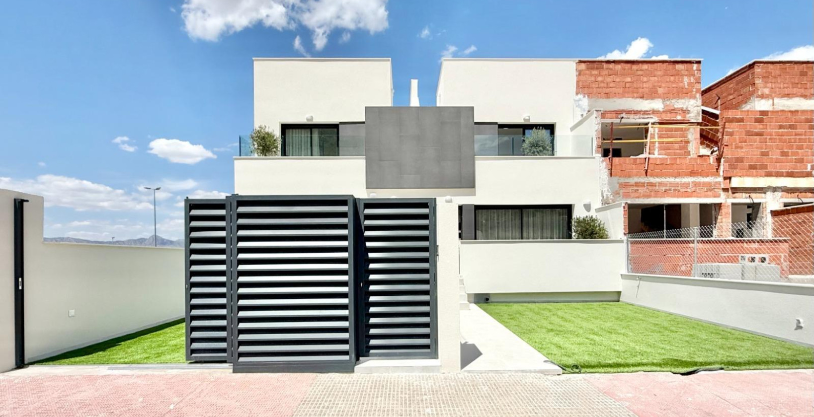 New Build - Townhouse - Cox - Sin Zona