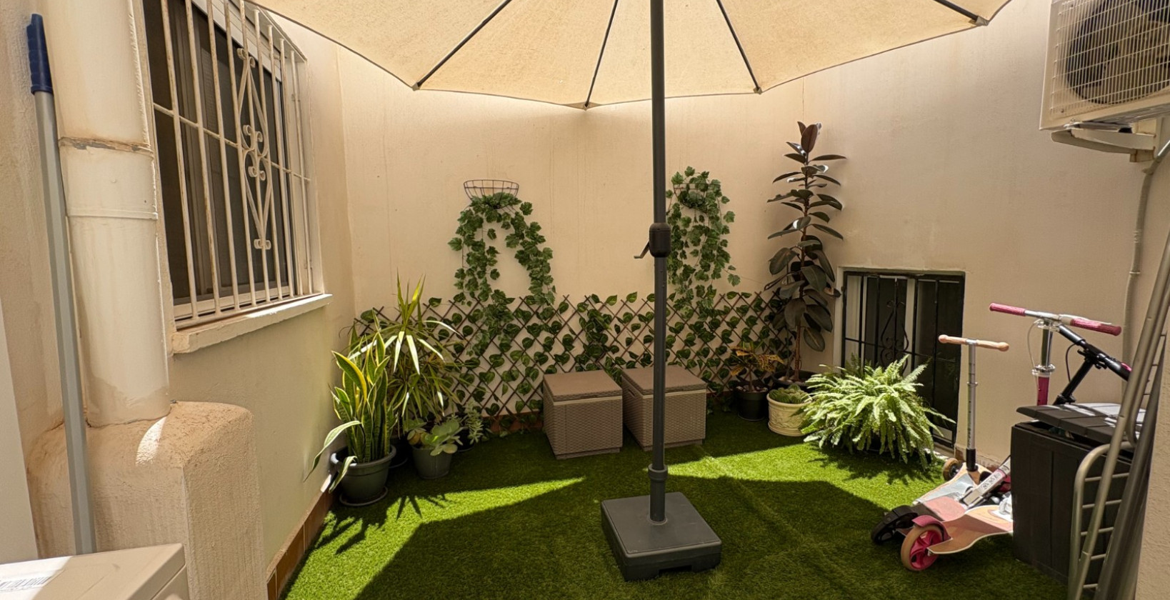 Resale - Apartment / flat - Torrevieja - Centro