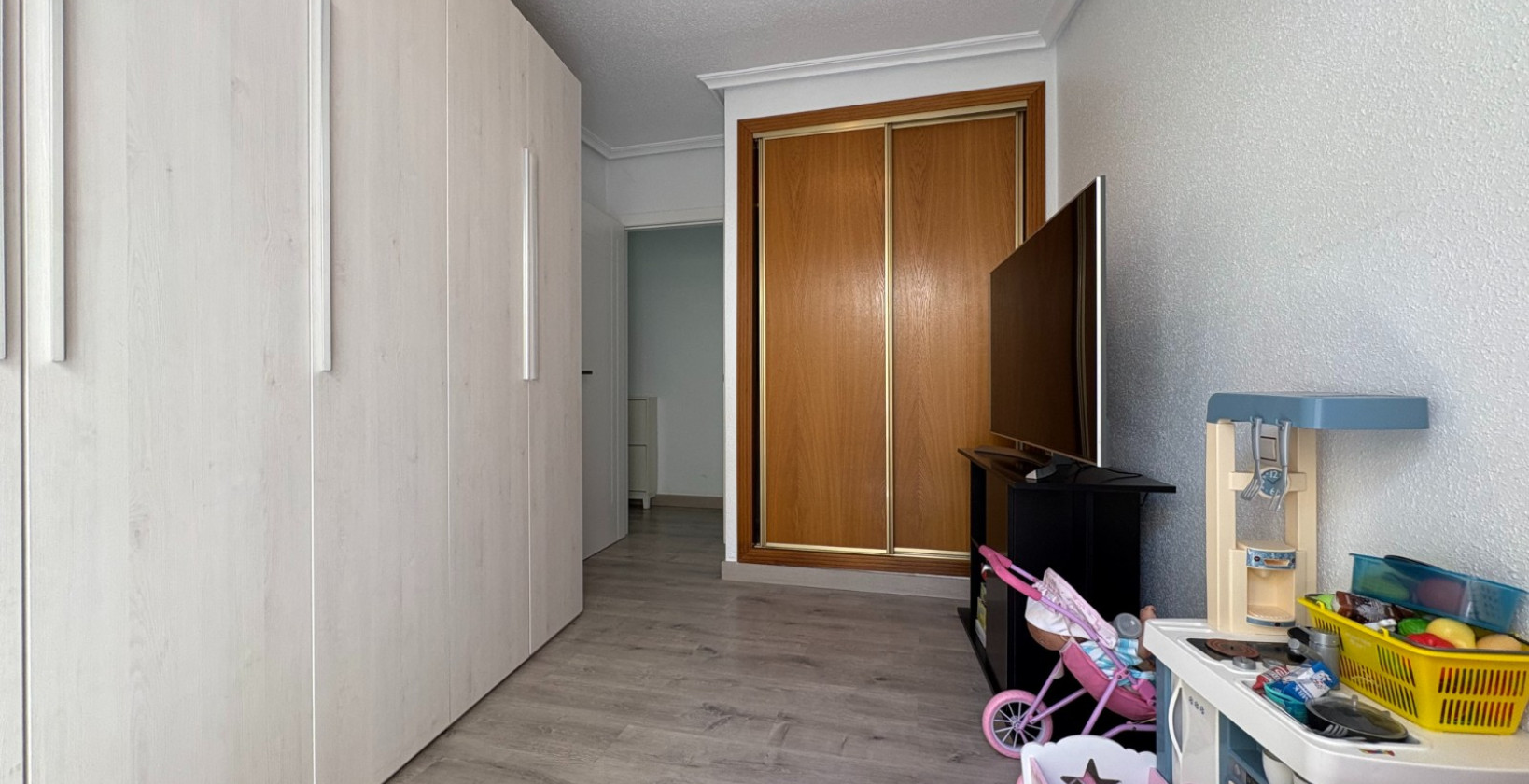 Resale - Apartment / flat - Torrevieja - Centro