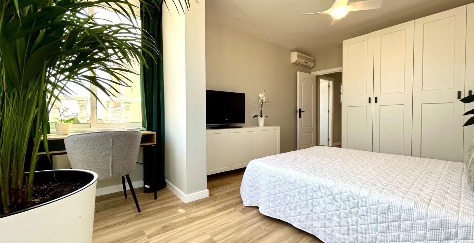 Resale - Apartment / flat - Orihuela Costa - Urbanización Perla del Mar