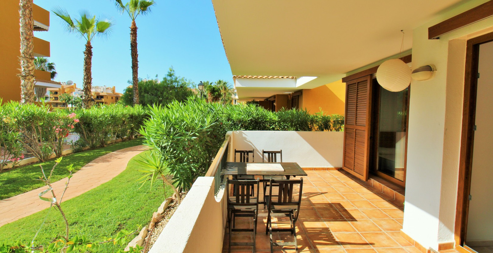 Resale - Apartment / flat - Torrevieja - Punta Prima