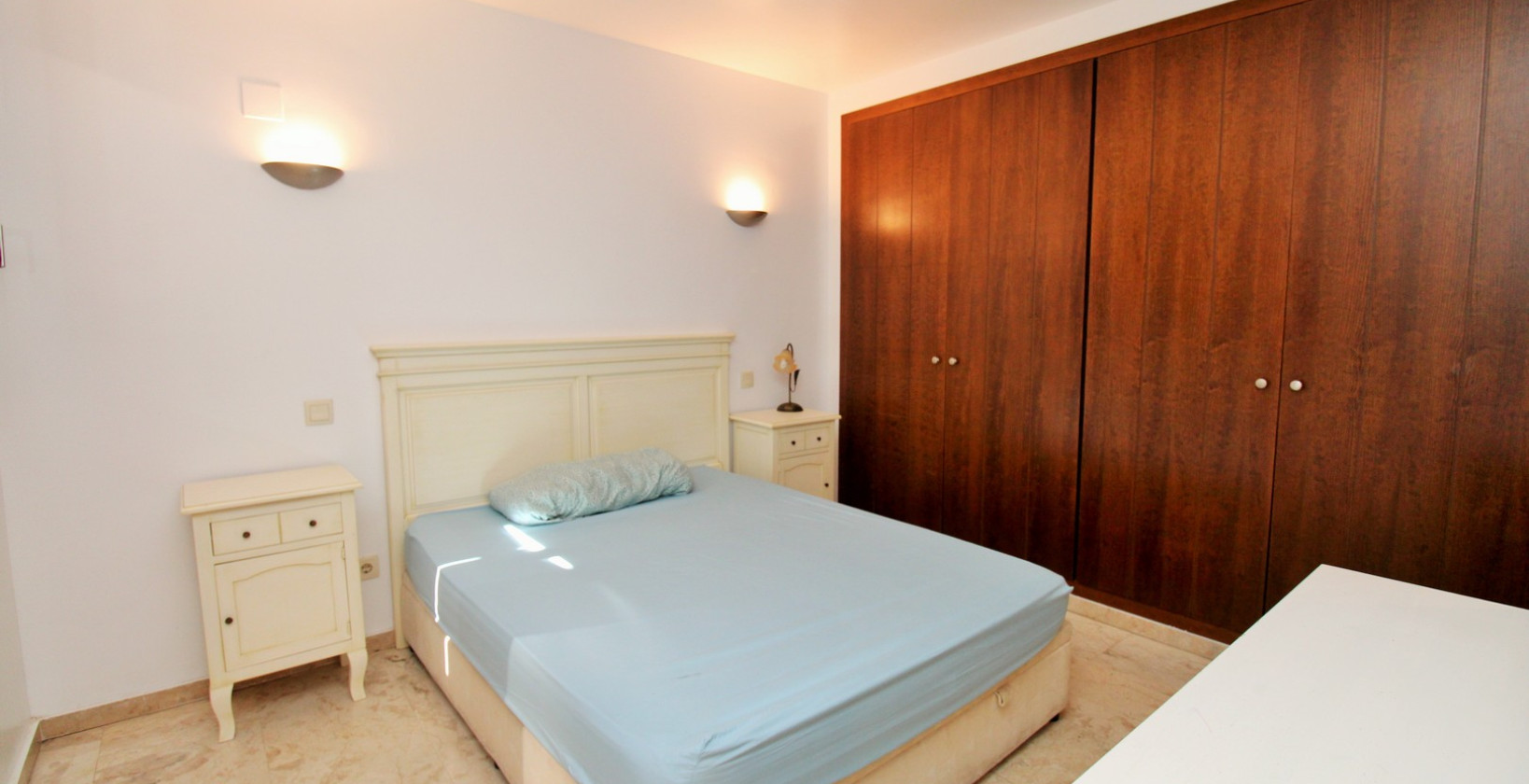 Resale - Apartment / flat - Torrevieja - Punta Prima