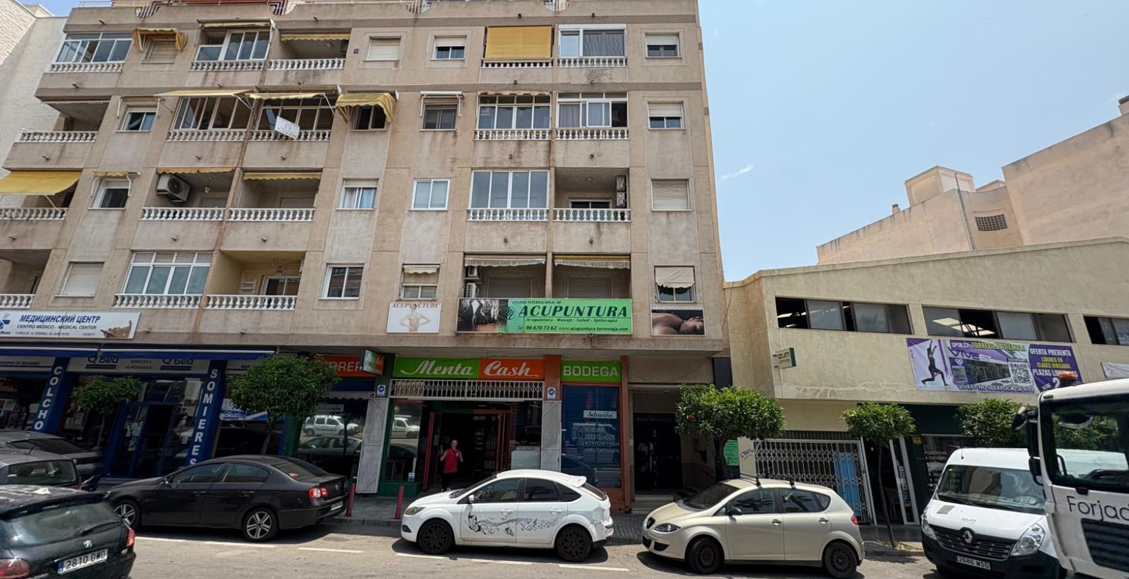 Resale - Apartment / flat - Torrevieja - Centro