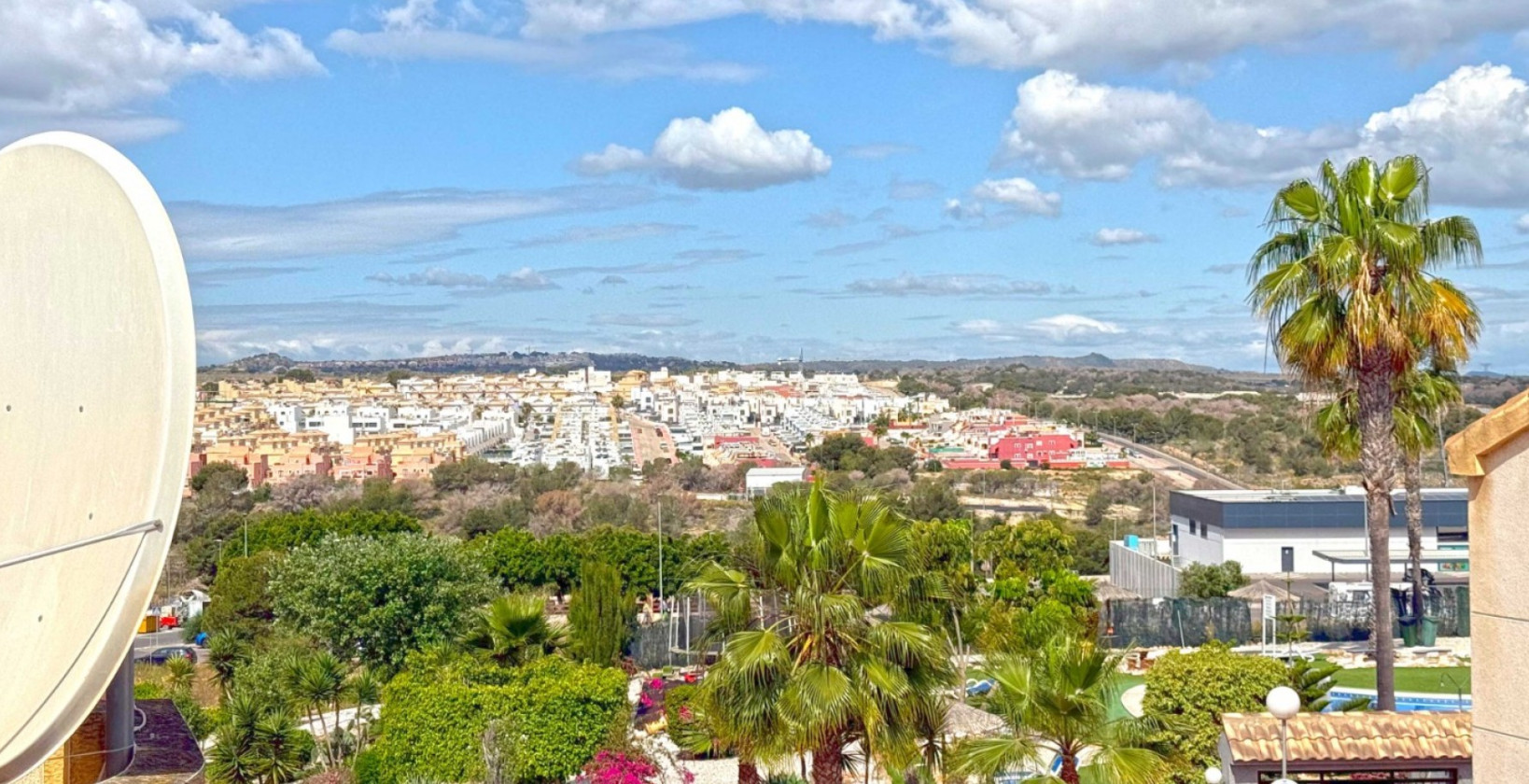 Återförsäljning - Semi Detached Villa - Orihuela Costa - Los Altos
