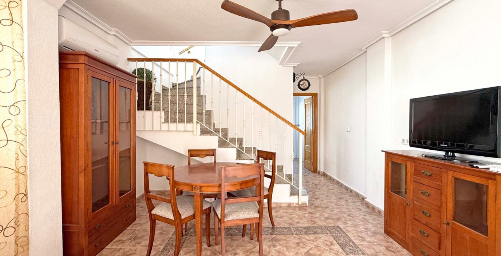 Återförsäljning - Semi Detached Villa - Orihuela Costa - Los Altos