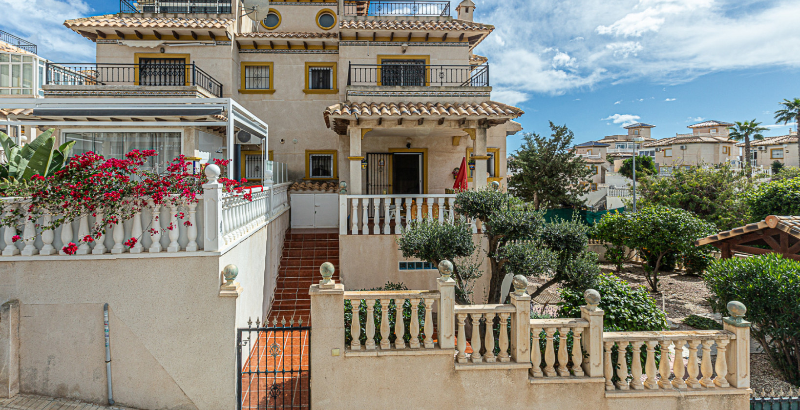 Resale - Villa - La Zenia - Villas San Jose