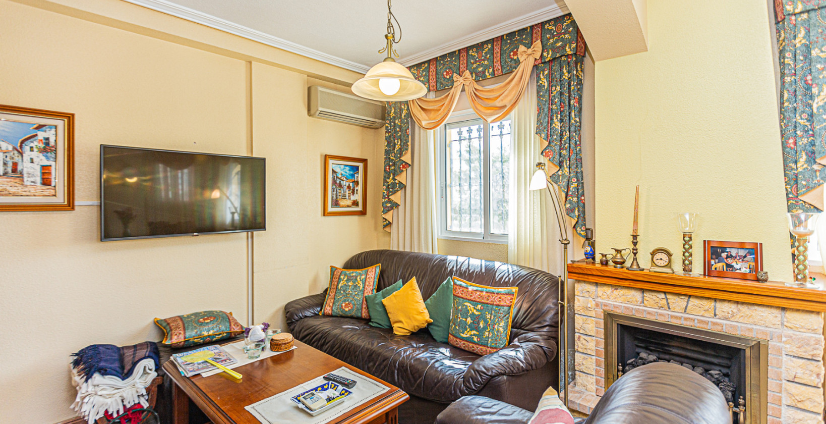 Resale - Villa - La Zenia - Villas San Jose