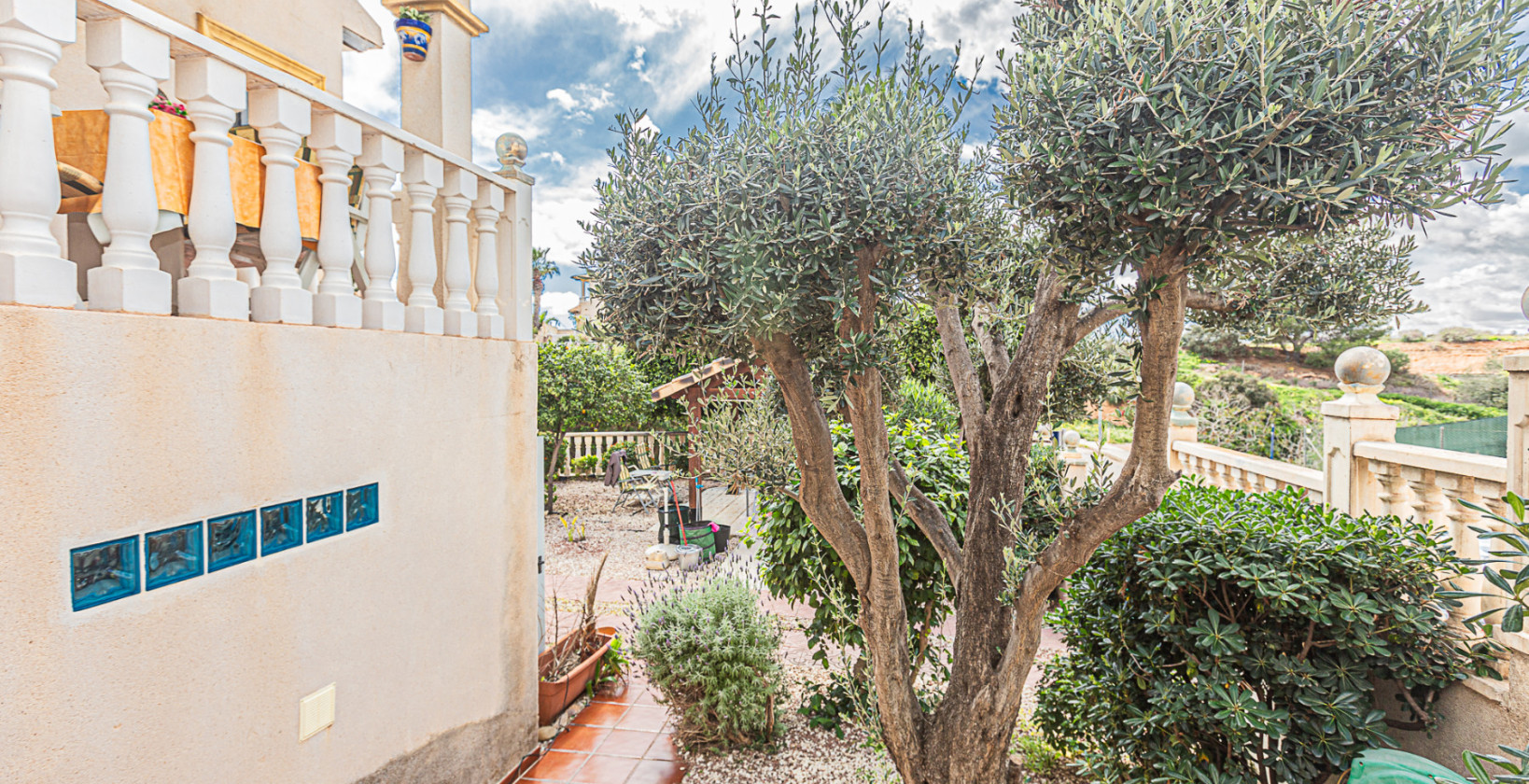 Resale - Villa - La Zenia - Villas San Jose