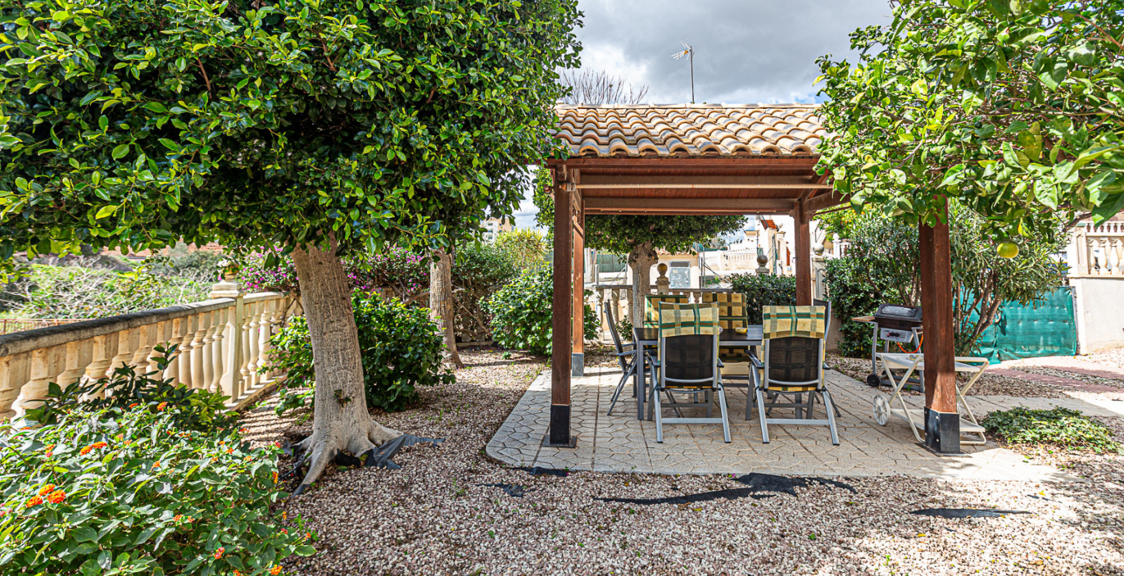 Resale - Villa - La Zenia - Villas San Jose