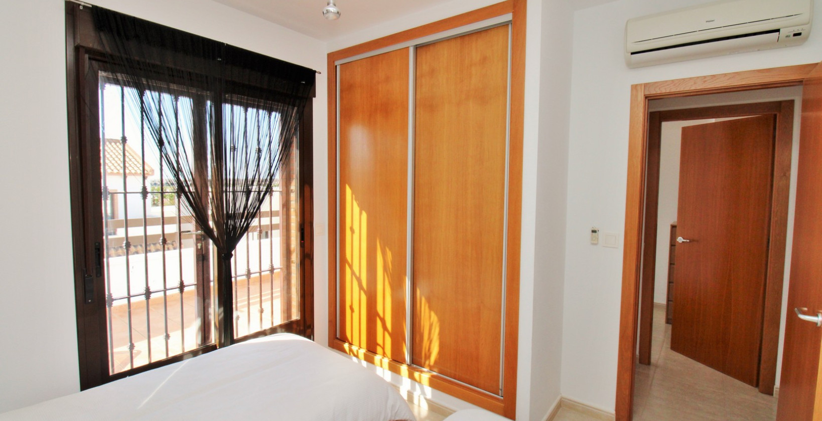 Resale - Villa - Villamartín - PAU 8