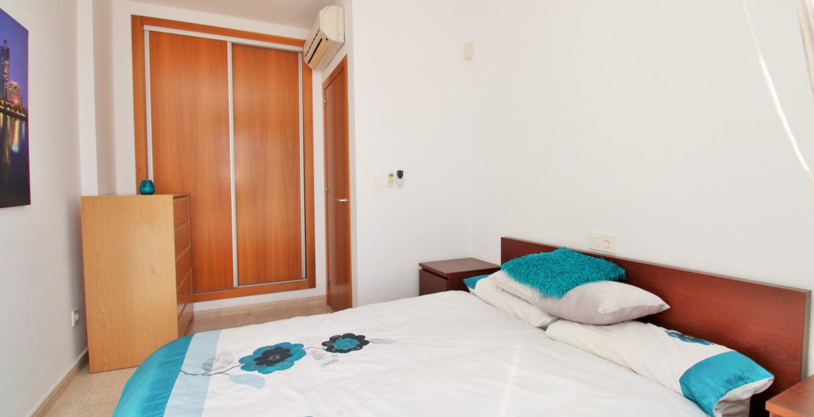 Resale - Villa - Villamartín - PAU 8