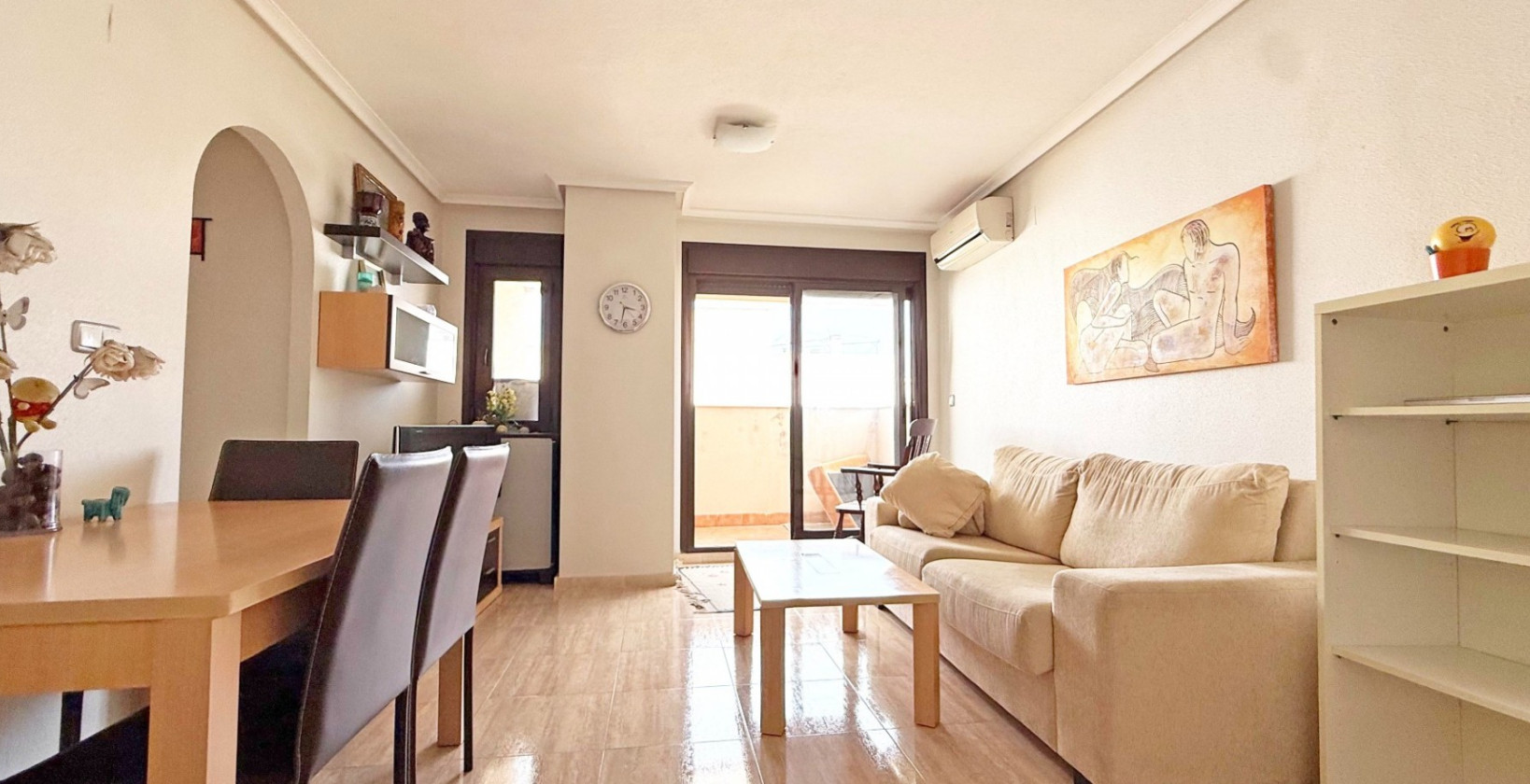 Resale - Apartment / flat - Torrevieja
