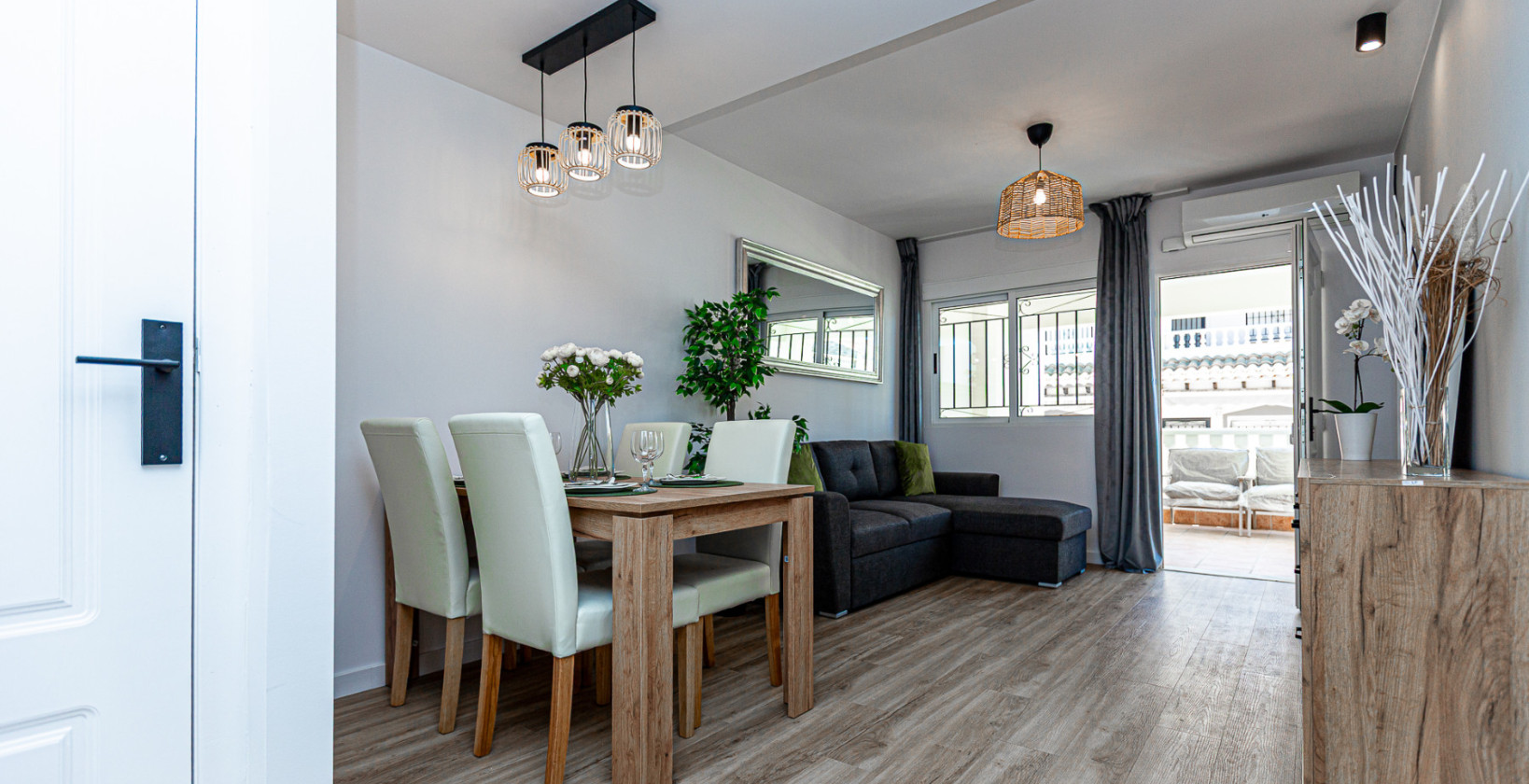 Resale - Townhouse - Los Altos