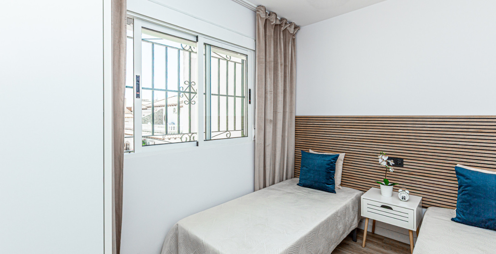 Resale - Townhouse - Los Altos