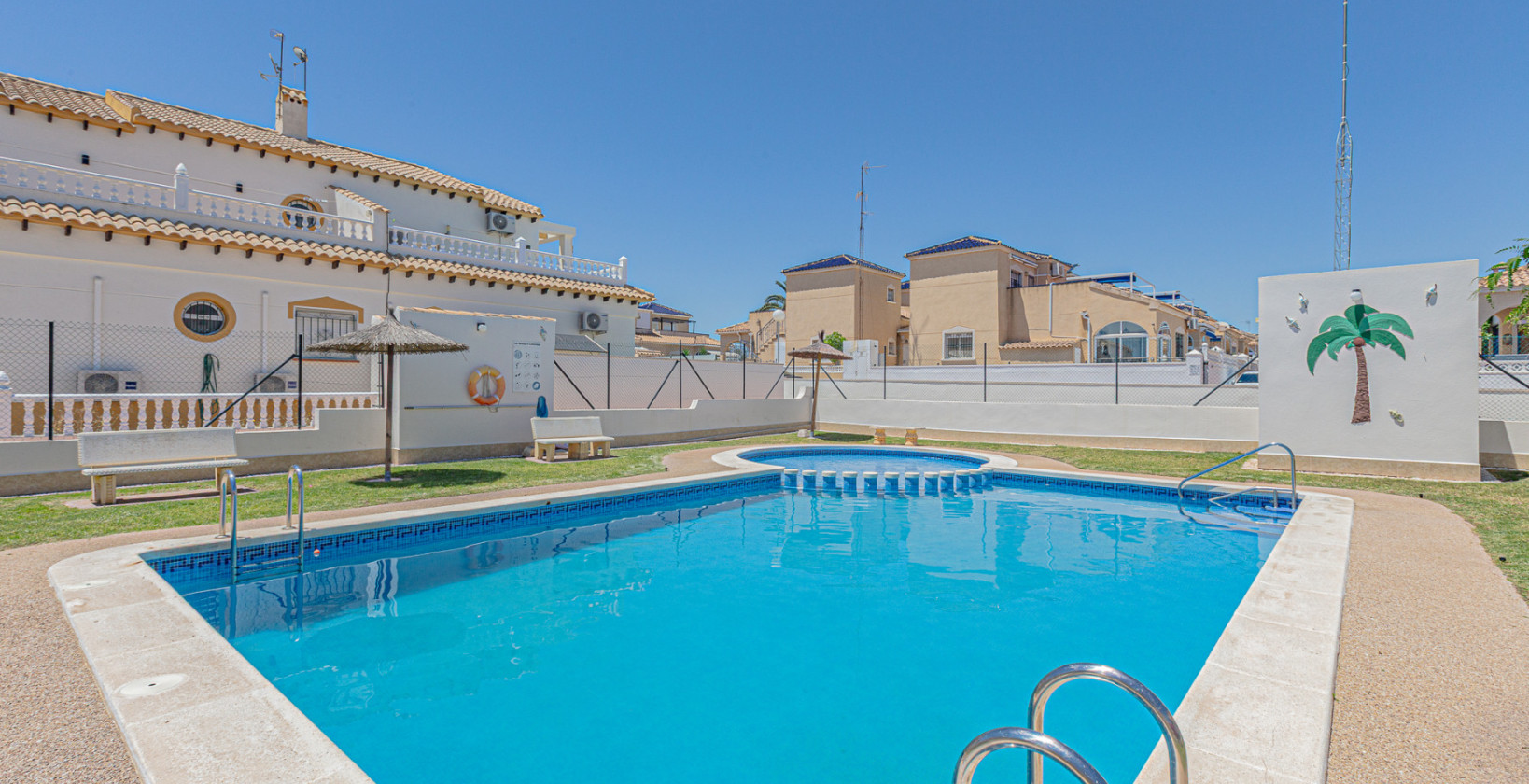 Resale - Townhouse - Los Altos