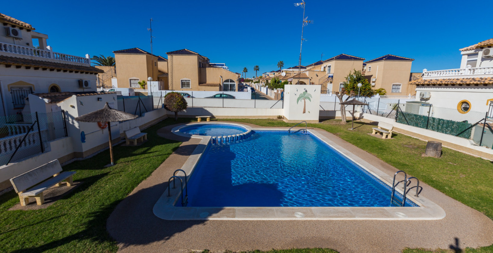 Resale - Townhouse - Los Altos