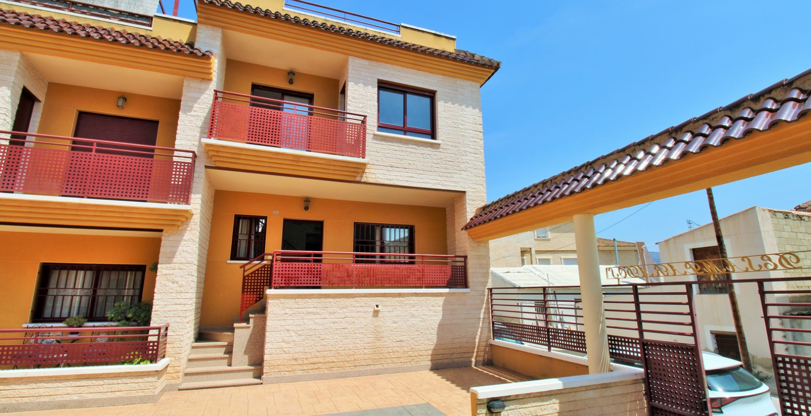 Bruktbolig - Rekkehus - Los Desamparados