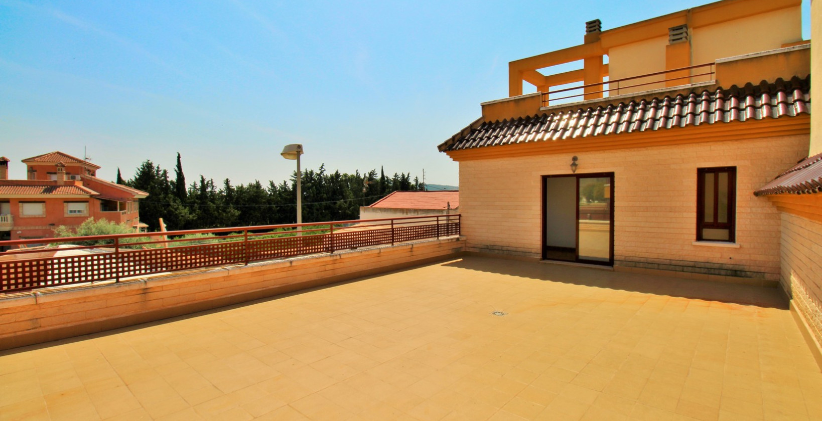 Bruktbolig - Rekkehus - Los Desamparados